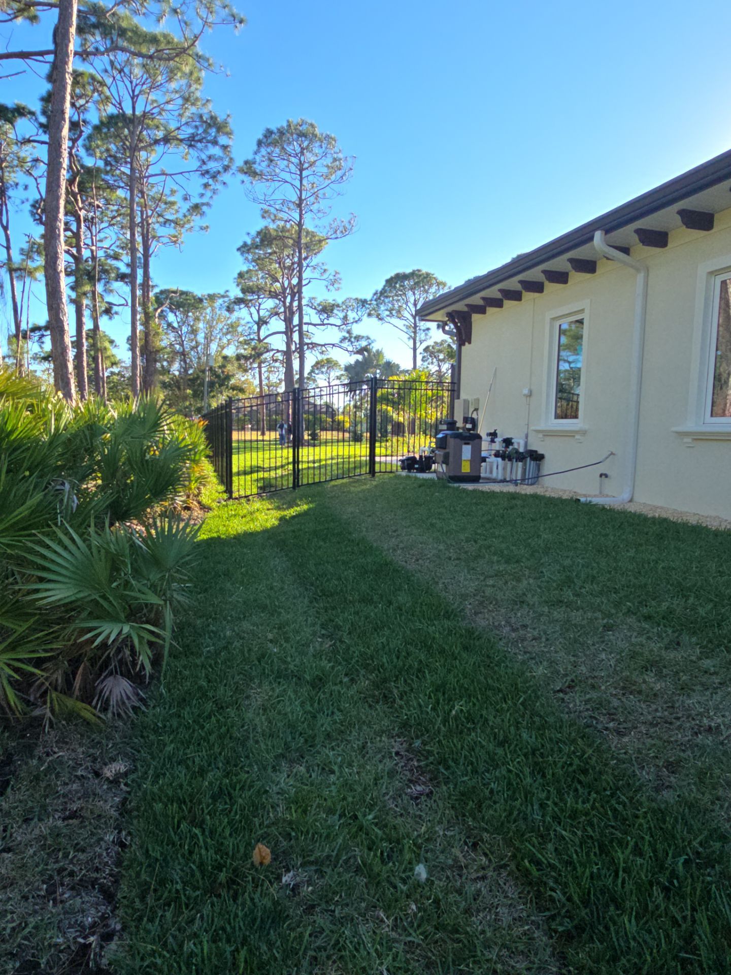 6' Commercial Aluminum Fence in Englewood by True Fence LLC