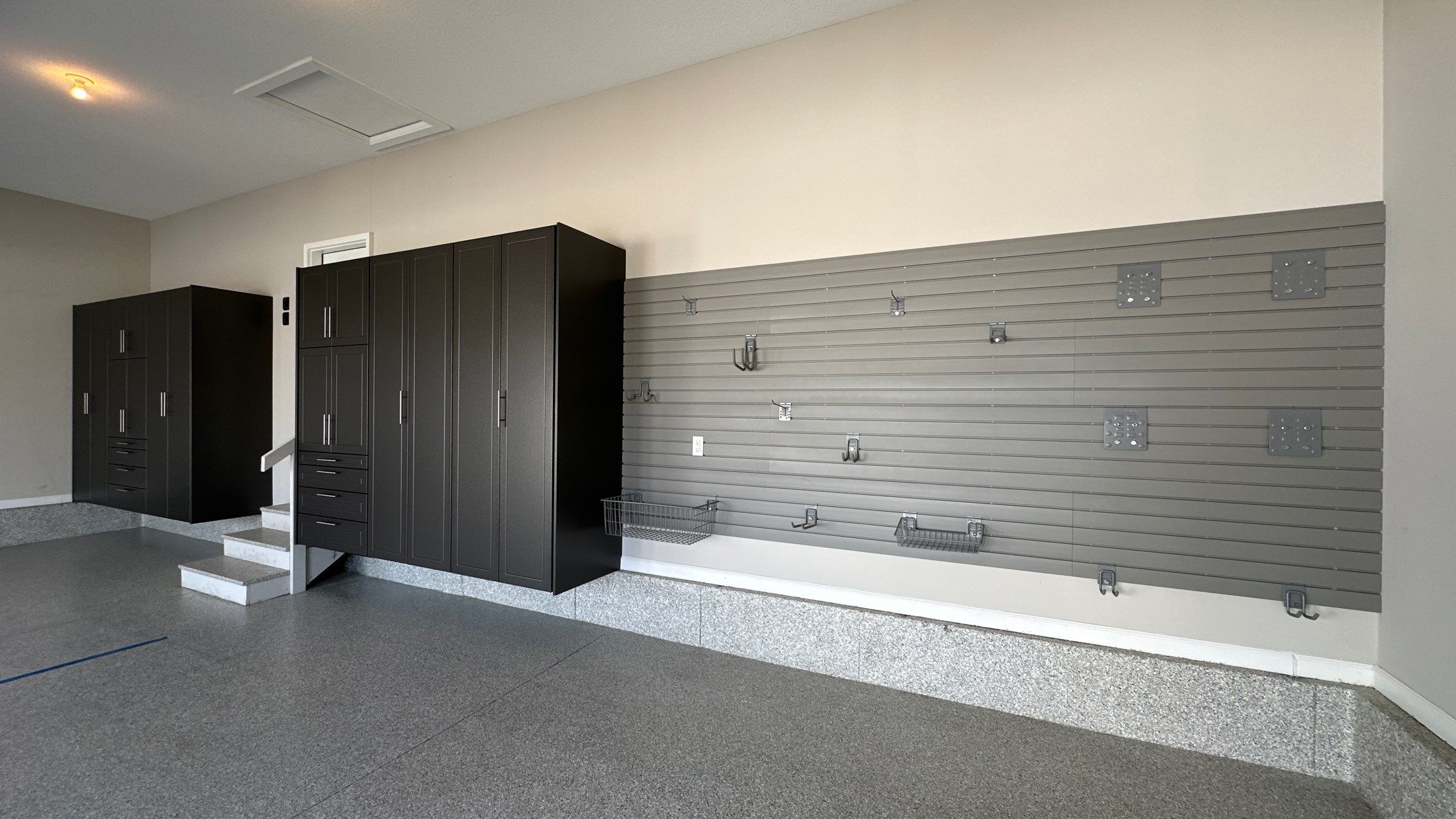Denise P. upgraded her garage with cabinets by Banner Garage