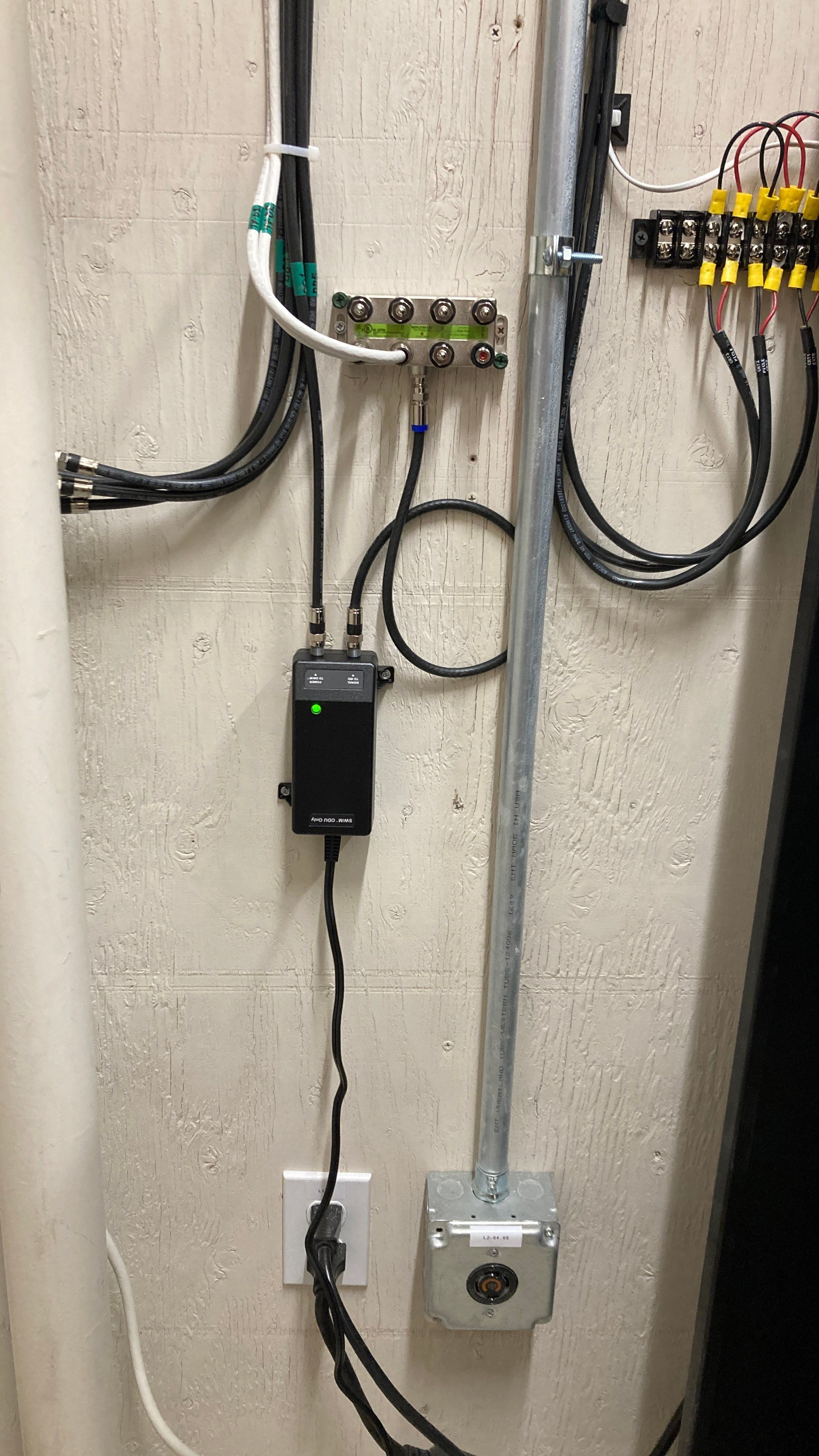 Athletic Court Directv Install by AVSi