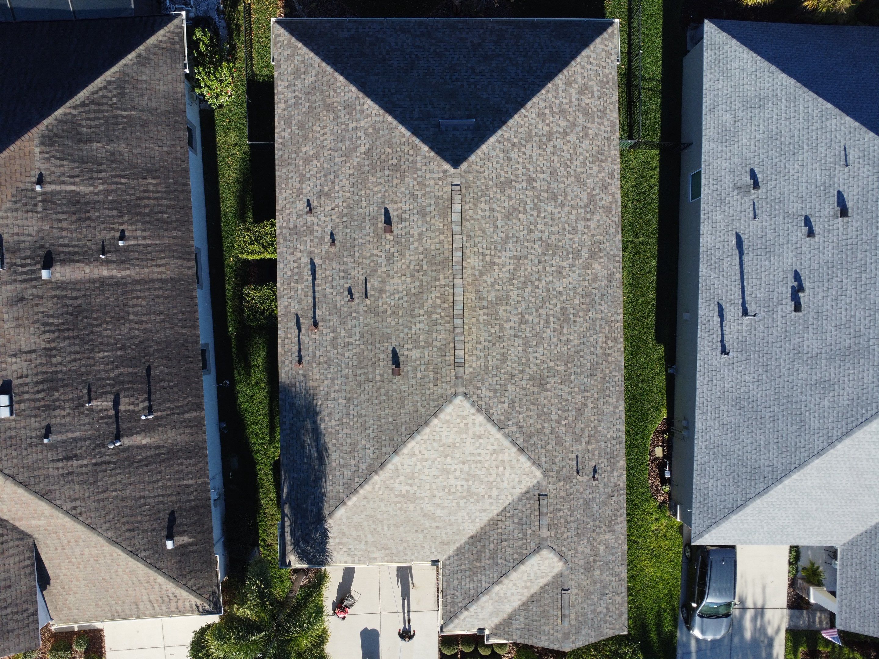 Roof replacement in Apollo Beach, FL by Steadfast Roofing 