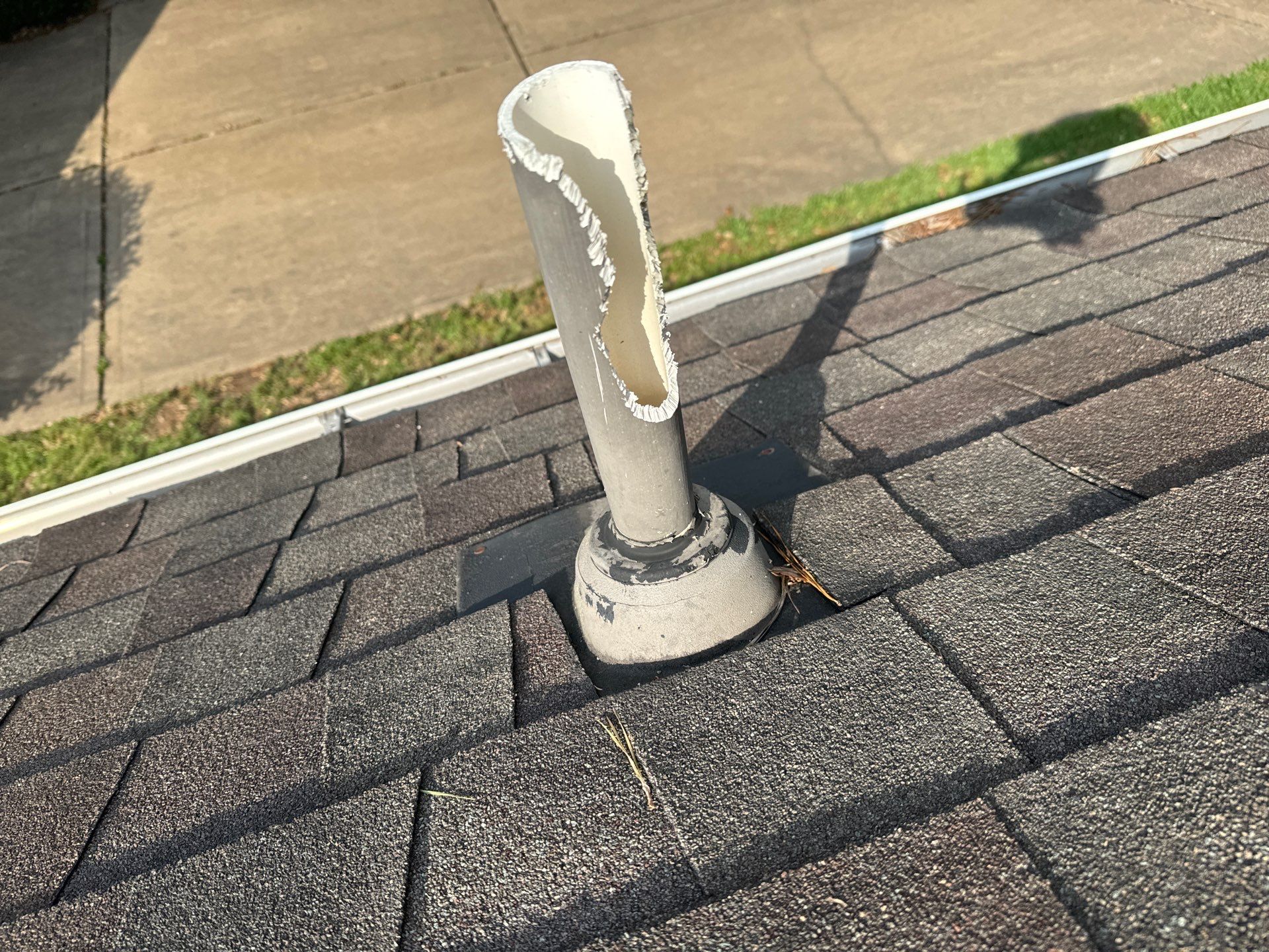 Hail Damage using Owen's Corning Duration (Lifetime) Shingles by Roof Repair Company
