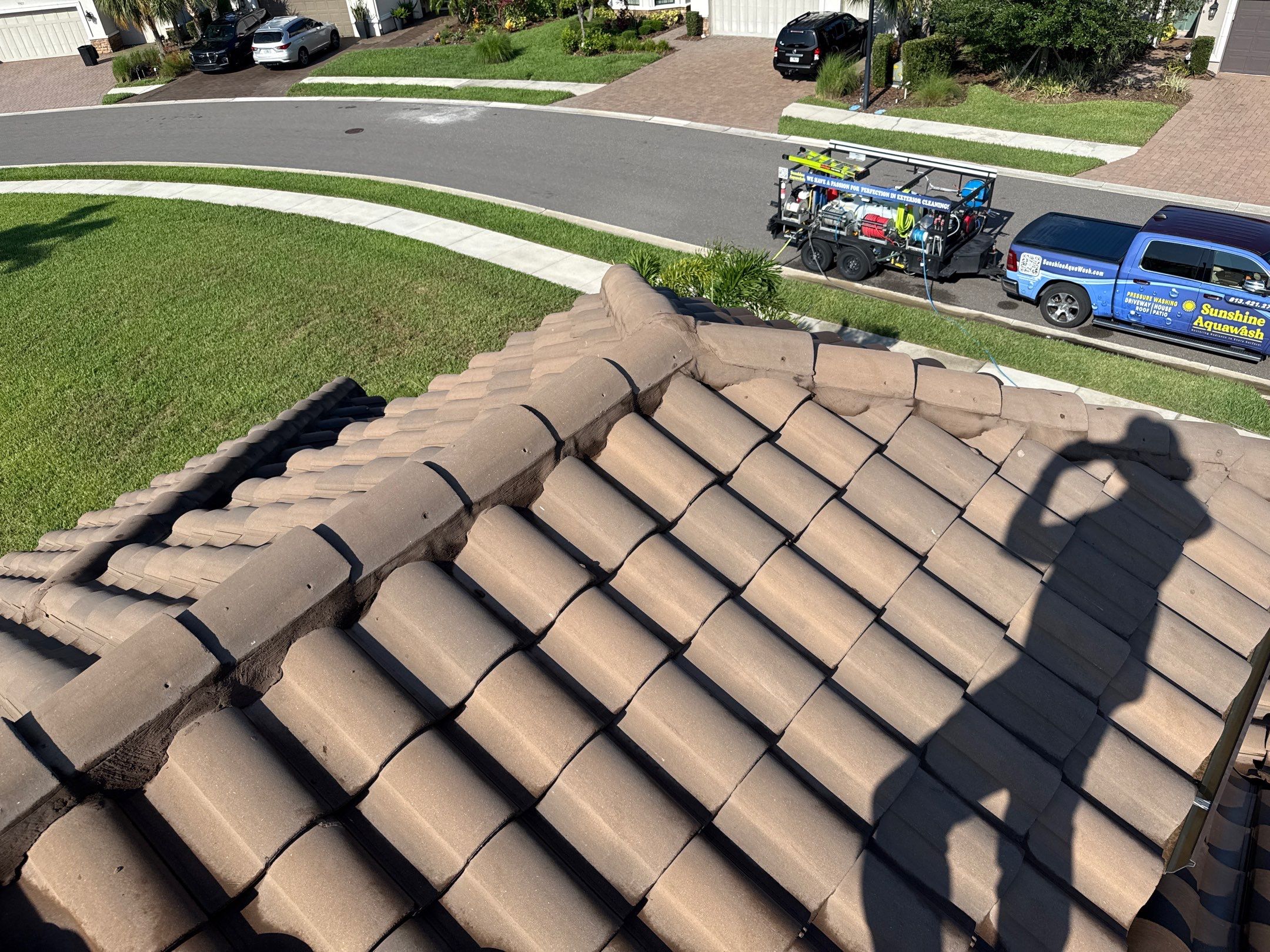 Concrete Tile Roof, Paver Driveway & Lanai Cleaning – Artisan Lakes Esplanade, Palmetto, FL by Sunshine AquaWash