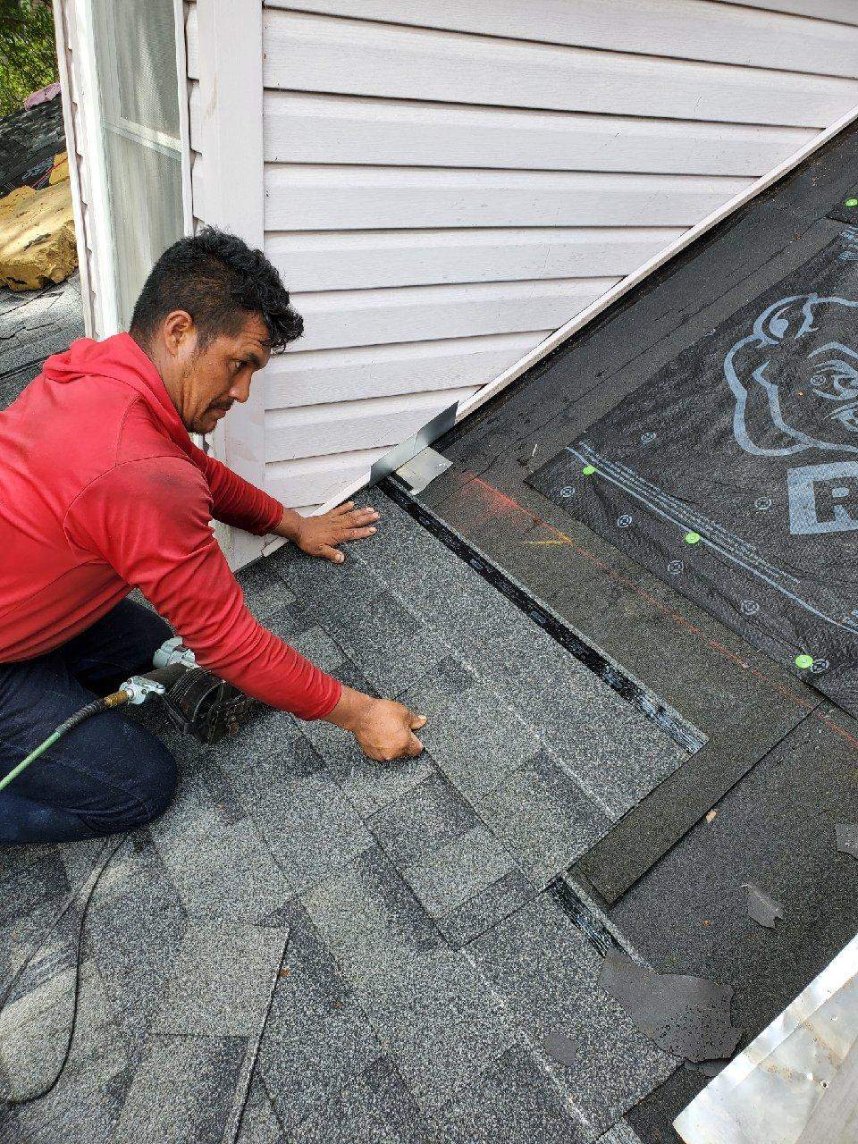 Residential Roofing Installation using Owens Corning Oakridge- Williamsburg Gray by Indigo State Roofing
