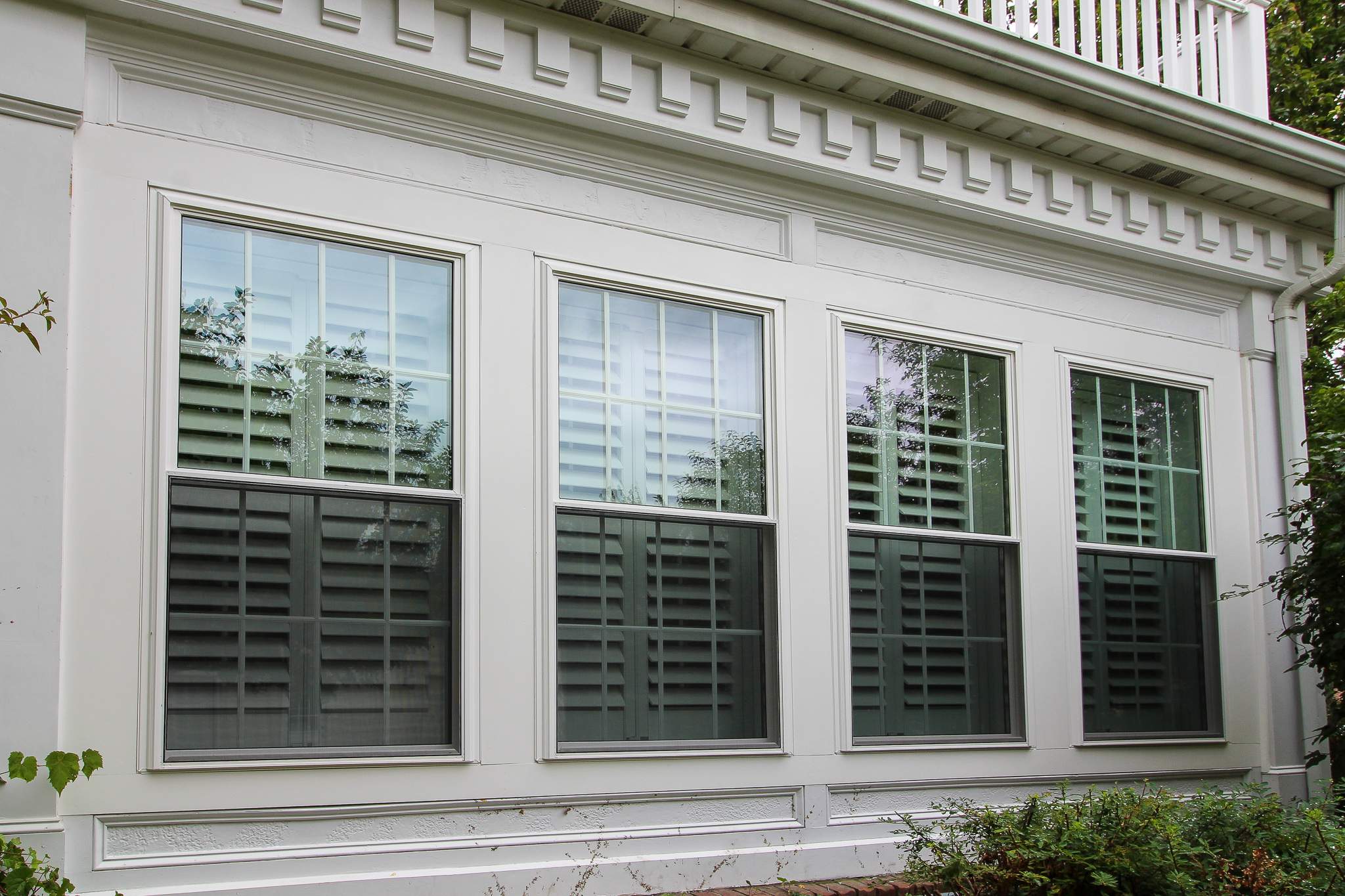 Window Replacement by Ivy Lea Construction