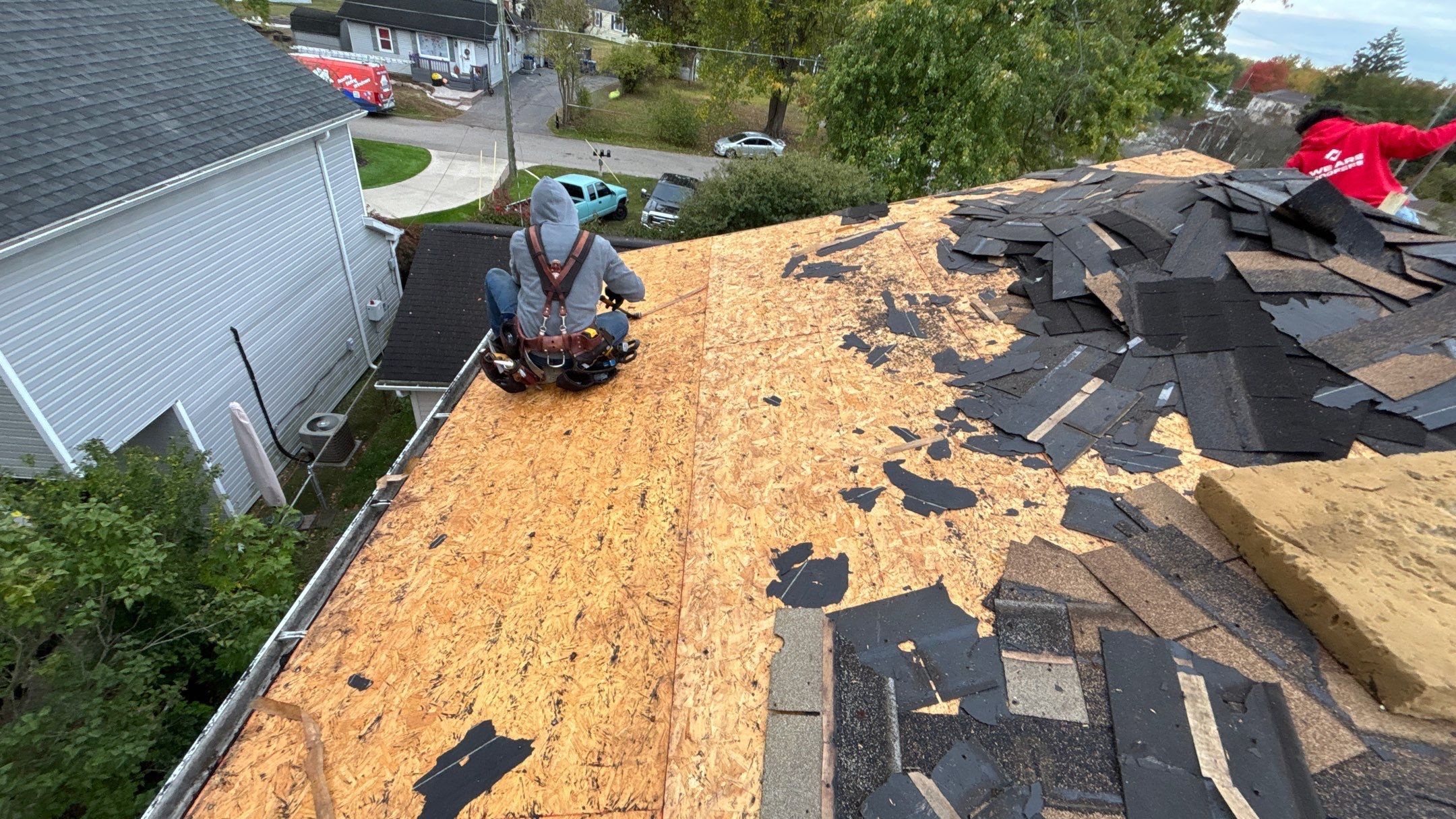 Roof Replacement using Owens Corning Onyx Black by 180 Contractors