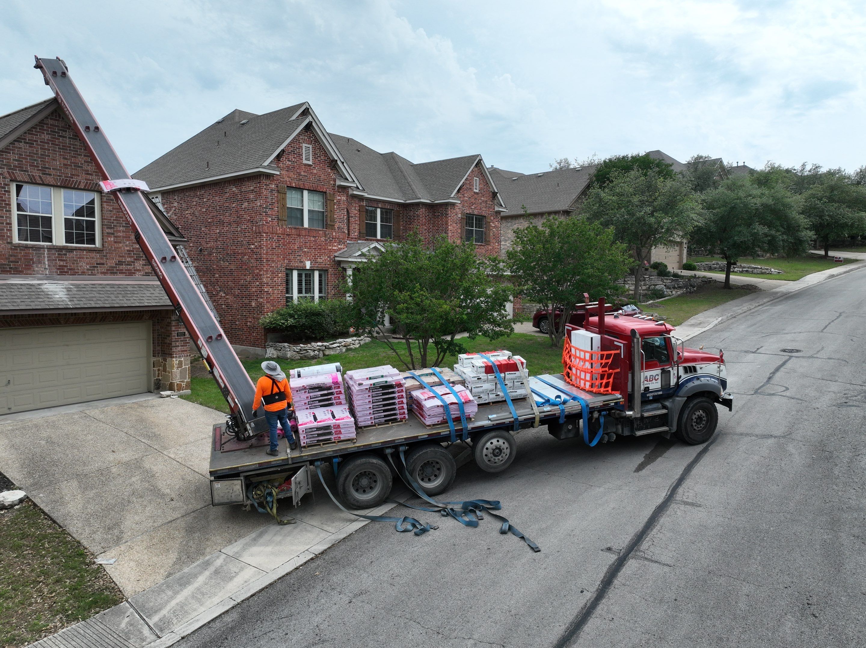 Residential Roof Replacement using Owens Corning 30 year Architectural Shingles by Premier Roofing and Contracting