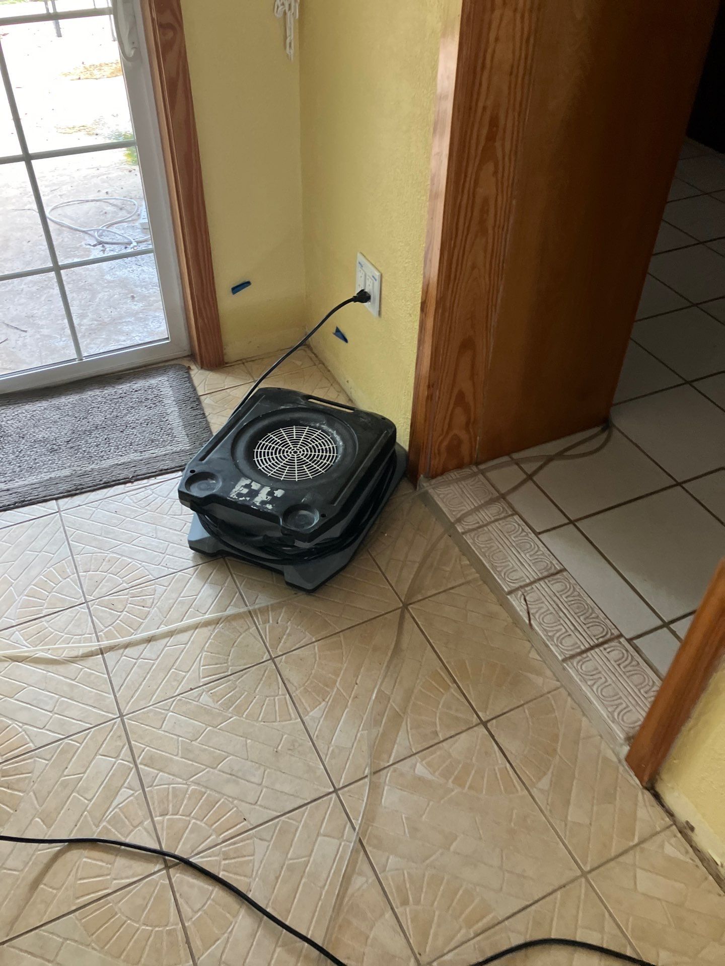 St. Petersburg Water Damage Mitigation by Ampm Restoration Services