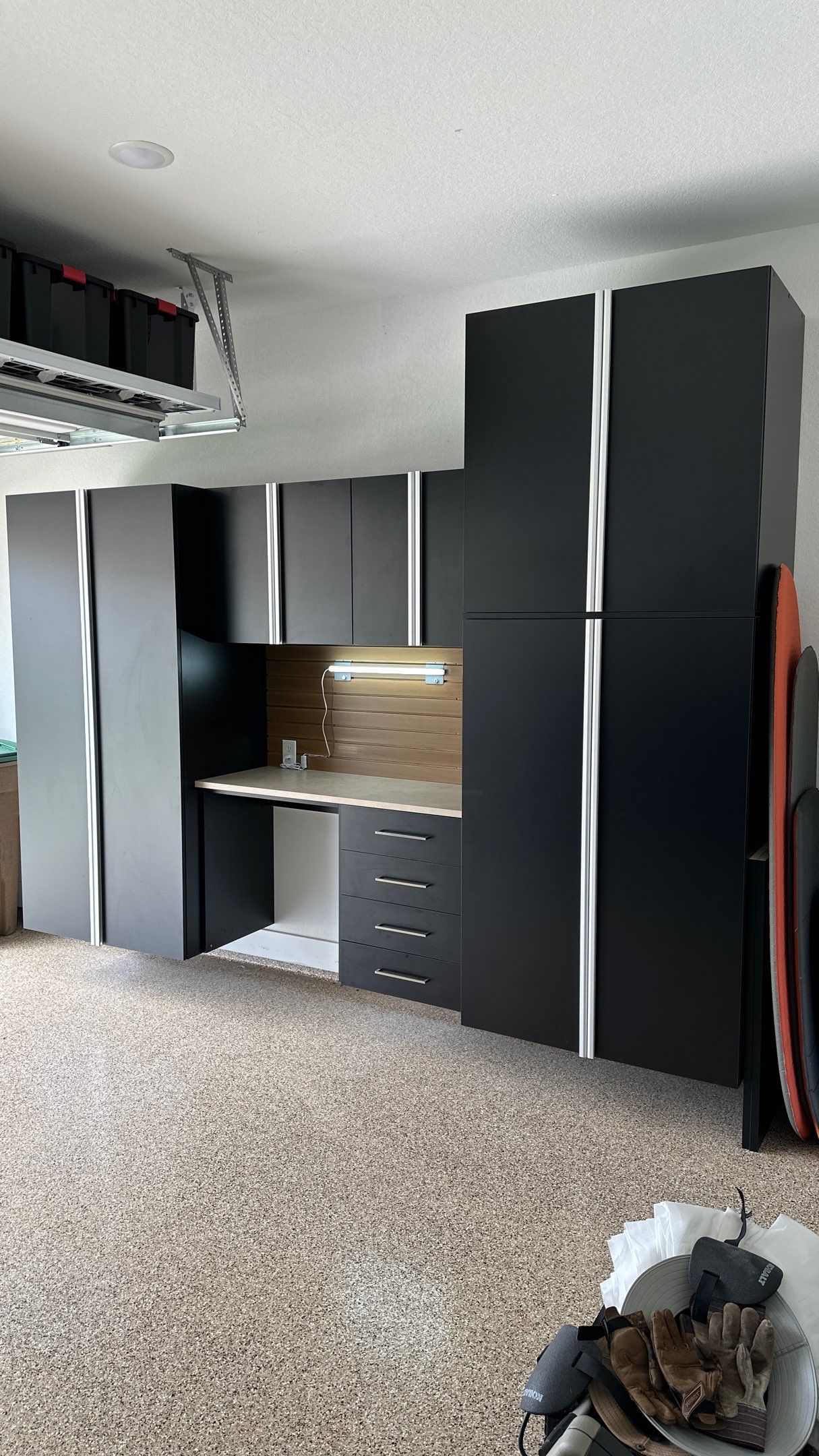 Ventana. Bulverde by TORO Garage Co