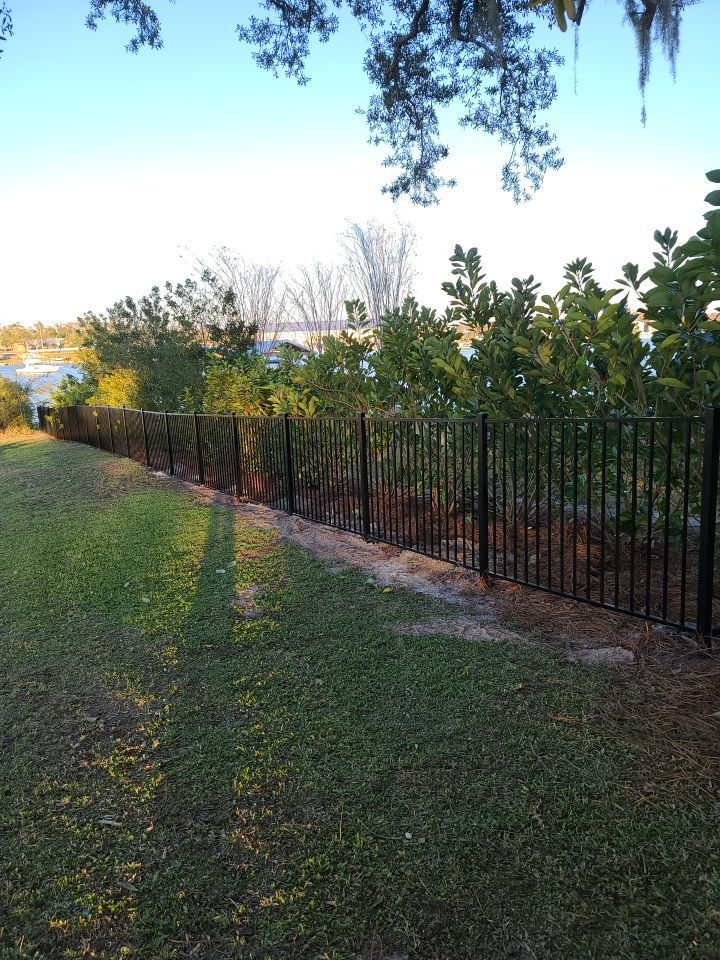 Black  4' Aluminum using Black 2 rail Aluminum by Hip Square Fence Inc.
