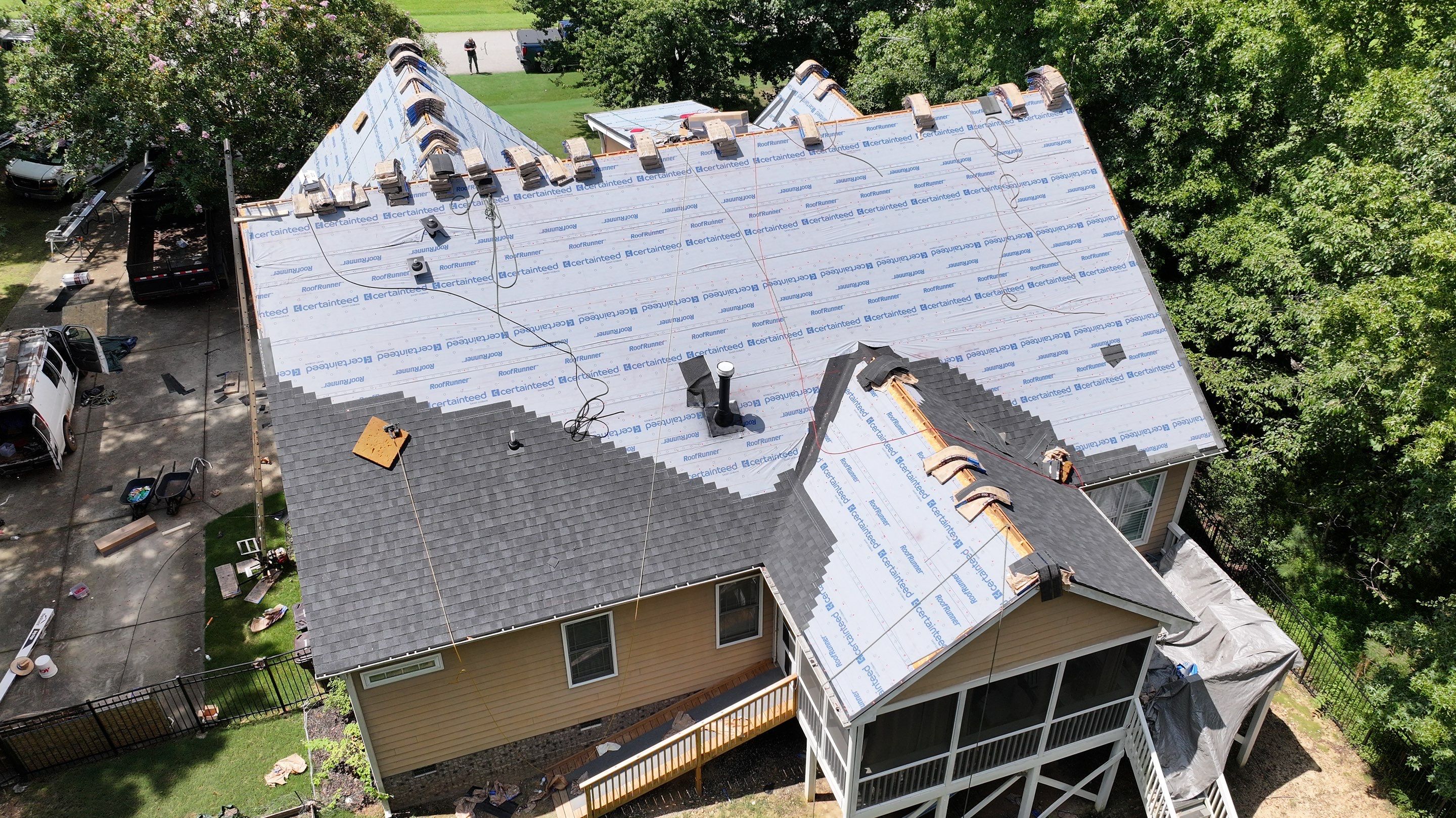 Roof Replacement - Certainteed Landmark Charcoal by Pro Performance Roofing