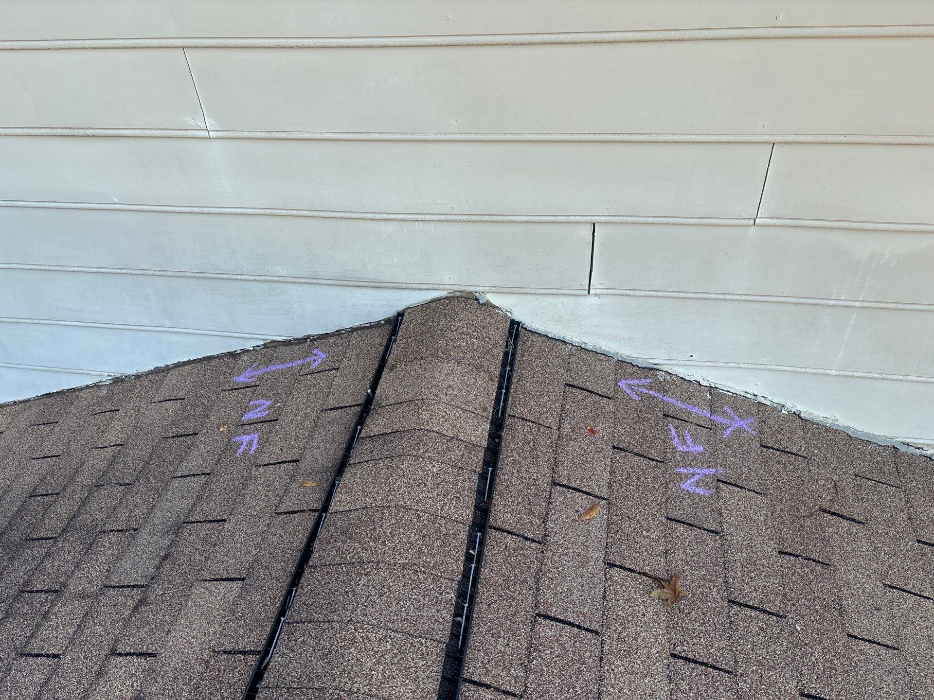 Missing Step flashings by Deerfield Roofing LLC