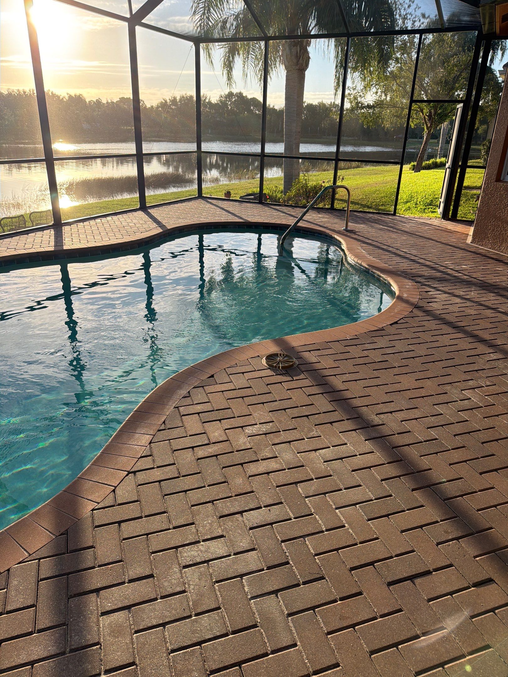 Valencia Lakes Paver Stripping and Sealing for Full Residential Property by Supreme Paver Experts