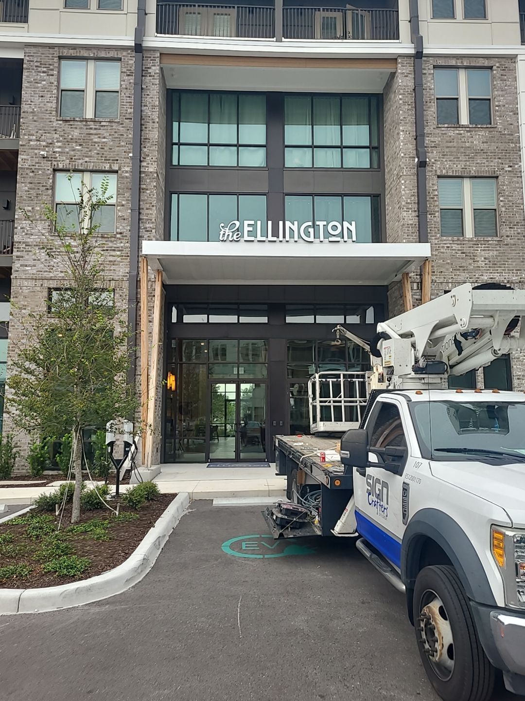Soldier Mounted Channel Letters for Ellington by SignCrafters