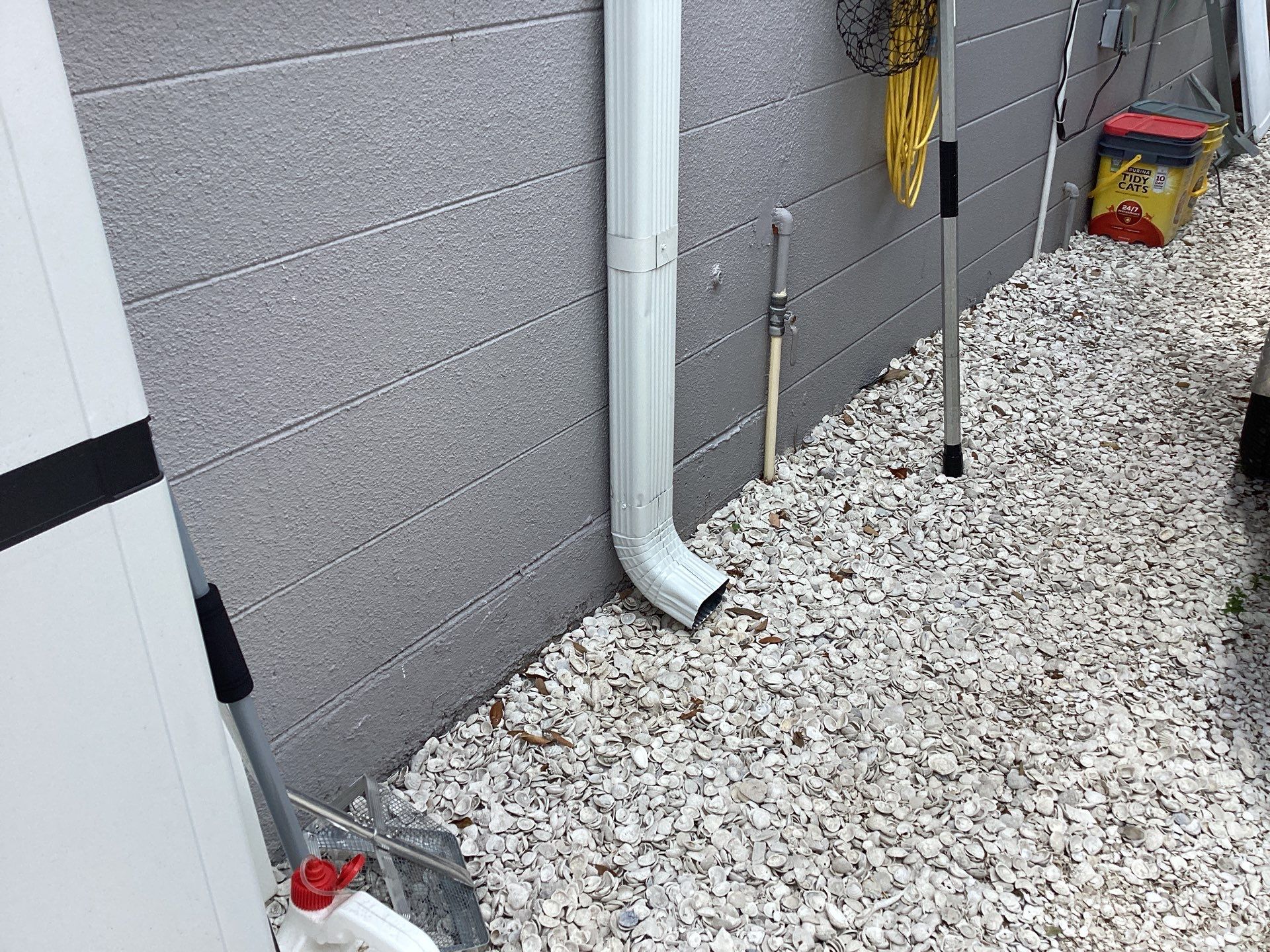 White K Style Seamless Gutters using 3X4 Elbow Downspout in Sarasota FL by Gutter Professors