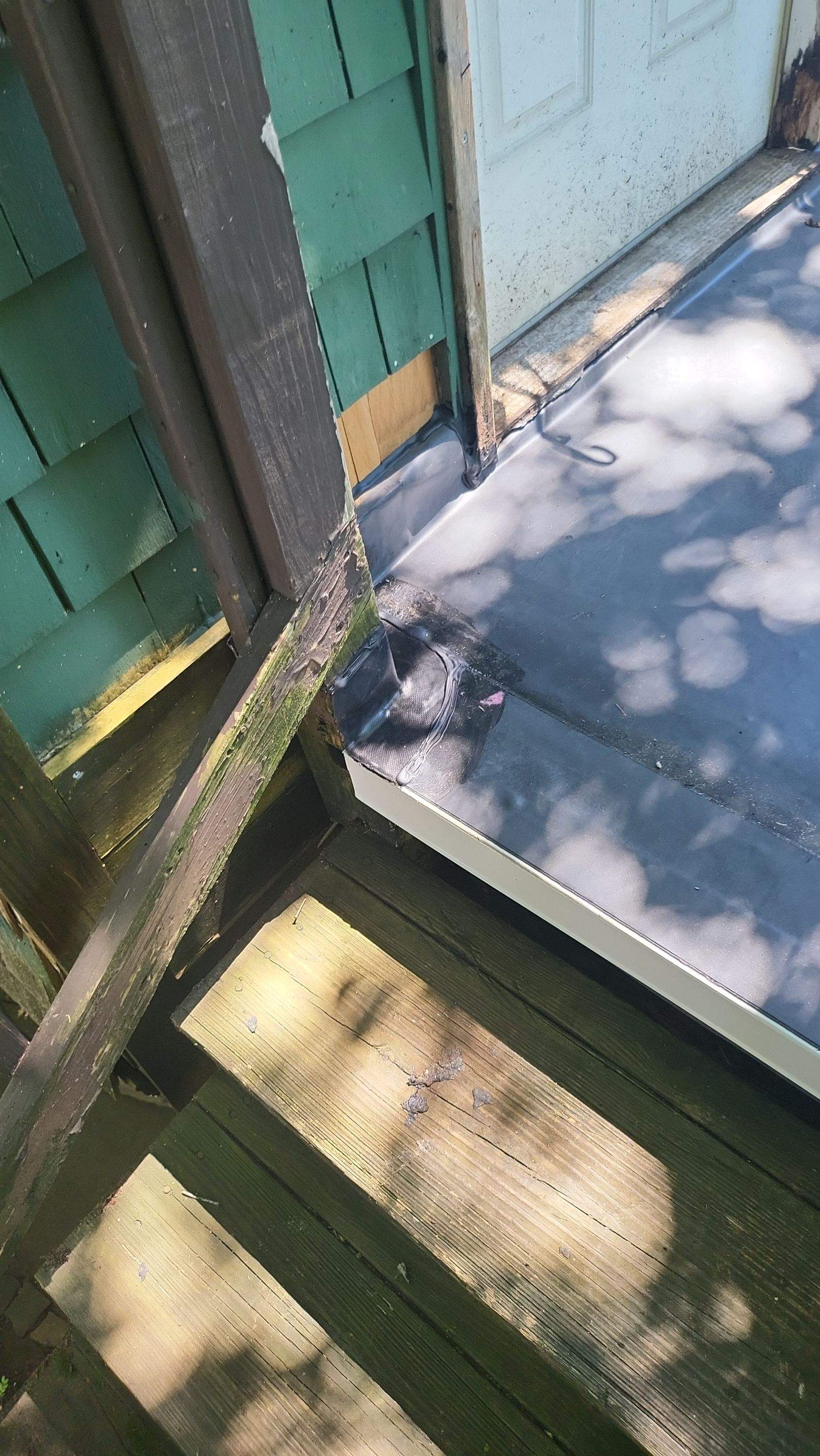 Deck Installation using EPDM substrate by A Plus Exterior