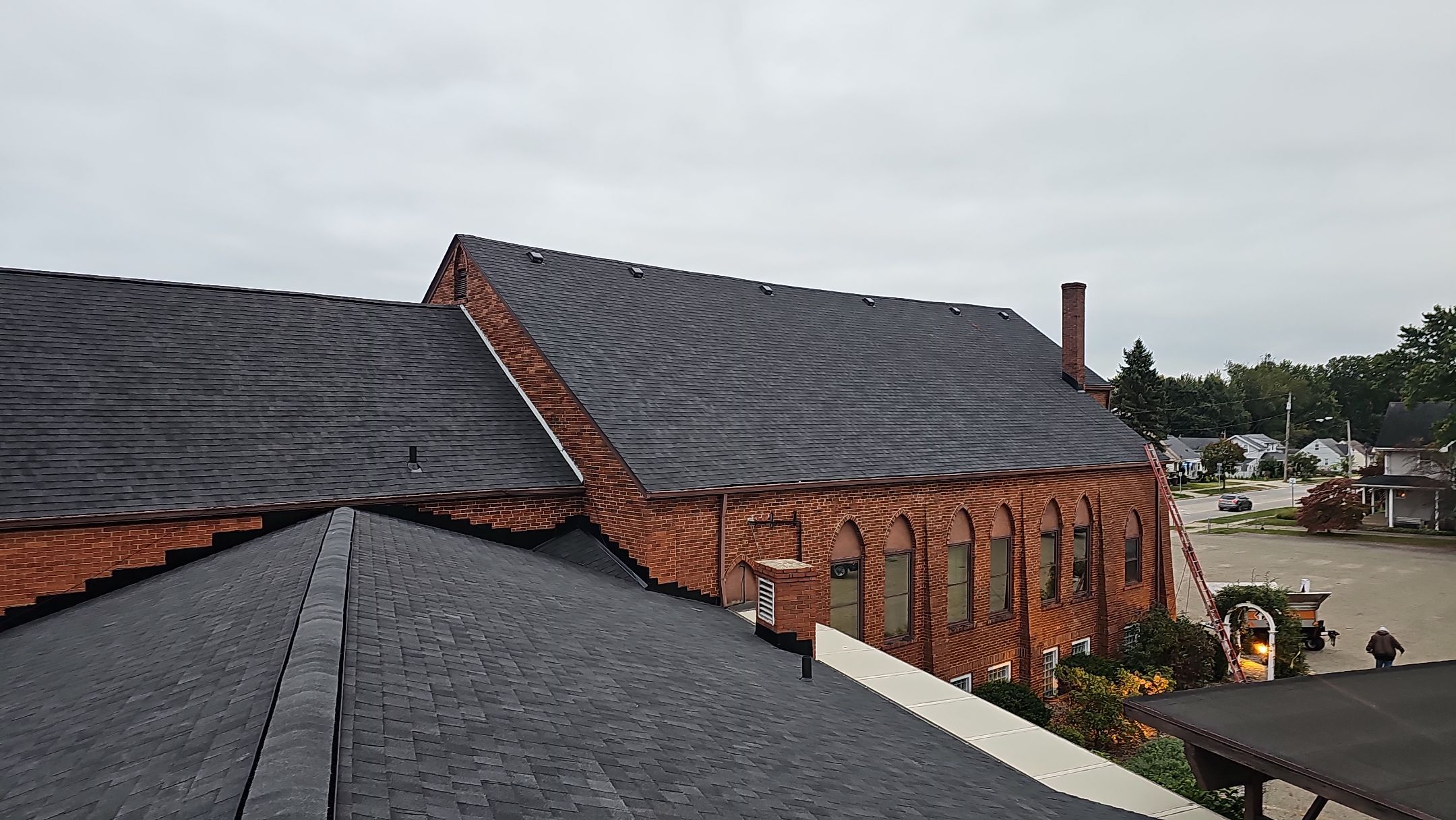 Atlas Pinnacle, Color, Black Pristine, Drip Edge, Color, Birch White by Eagle Eye Roofing