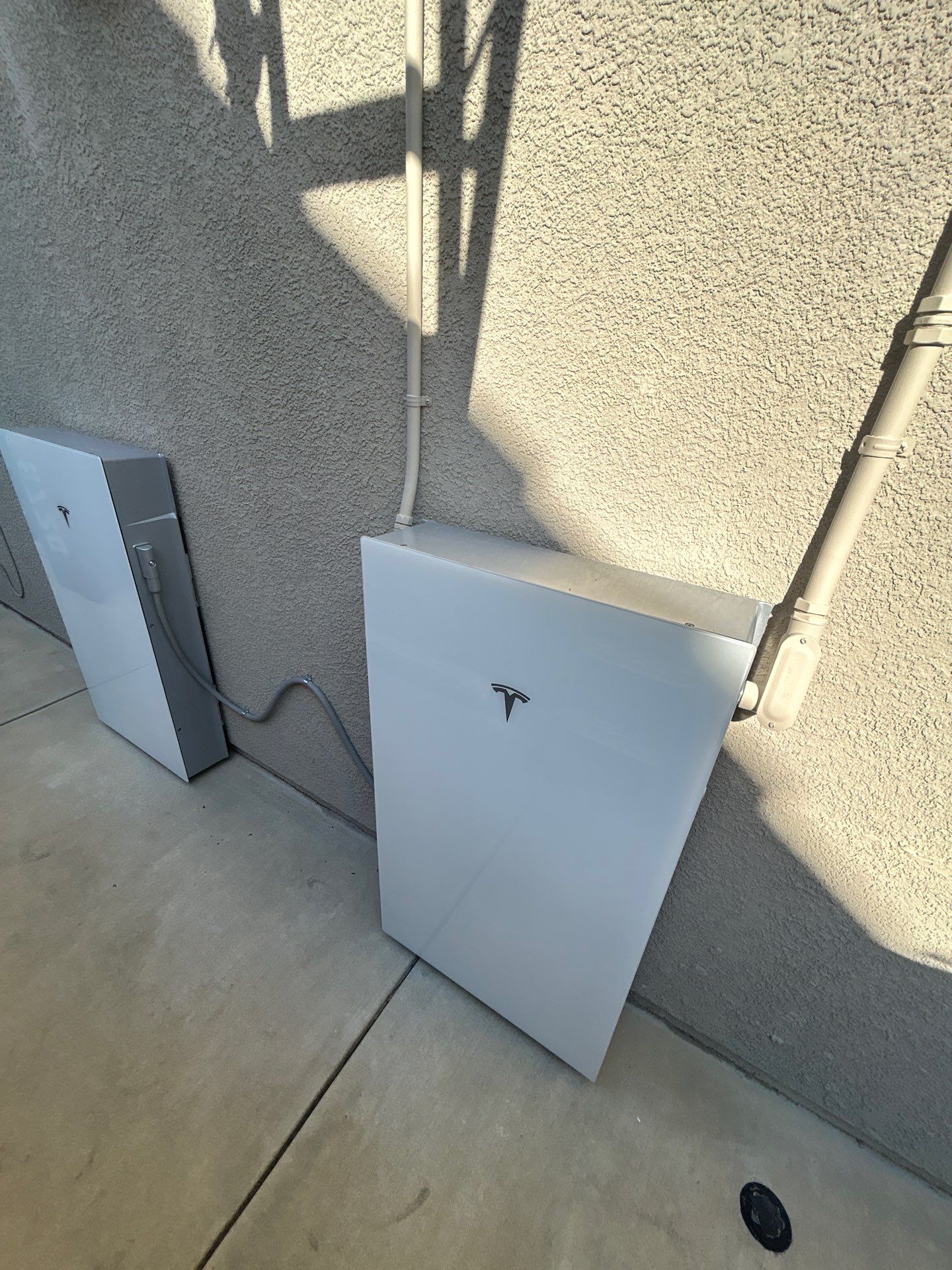 Residential Solar Panel and Tesla Powerwall 3 Installation in Pico Rivera by AWS Solar