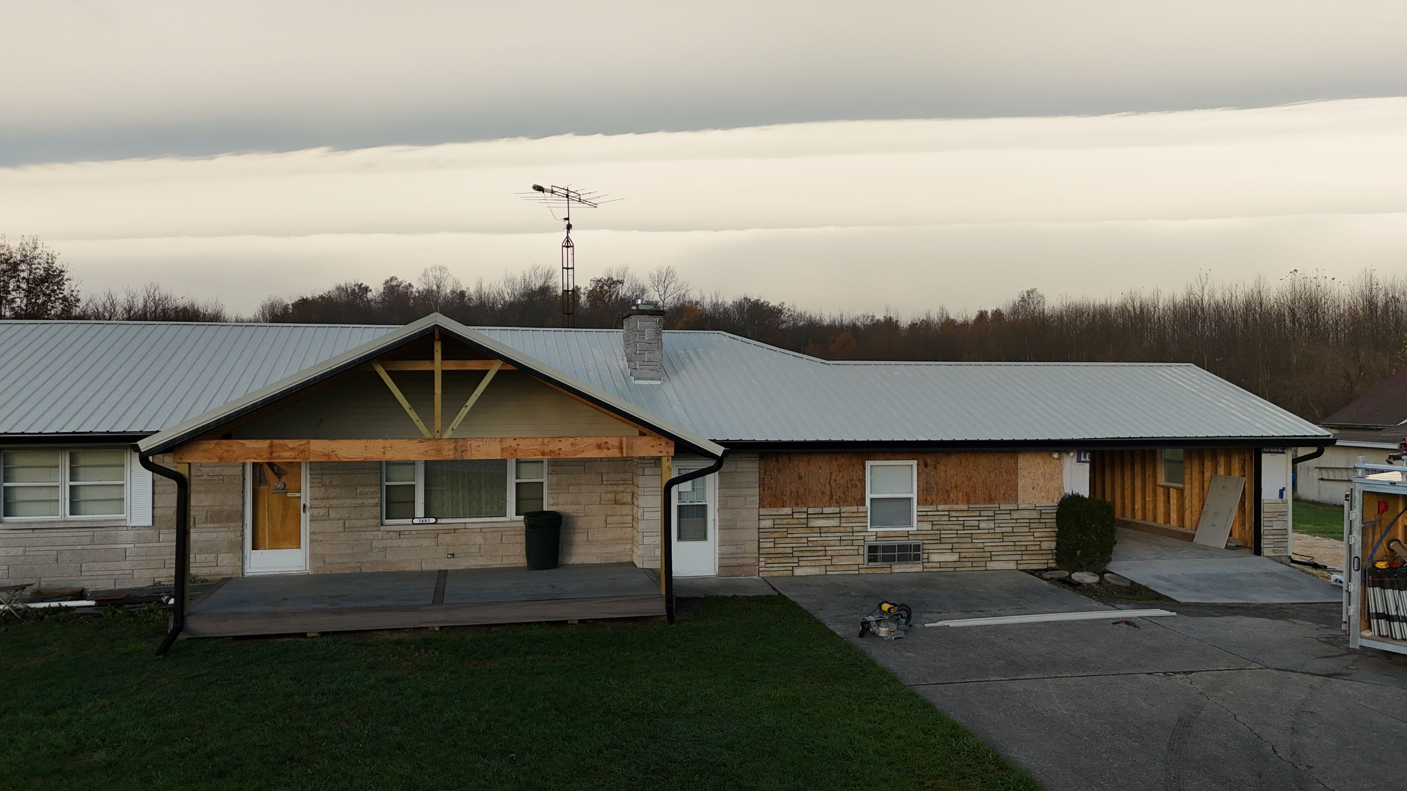 Metal Roofing by Leach and Brown Construction LLC