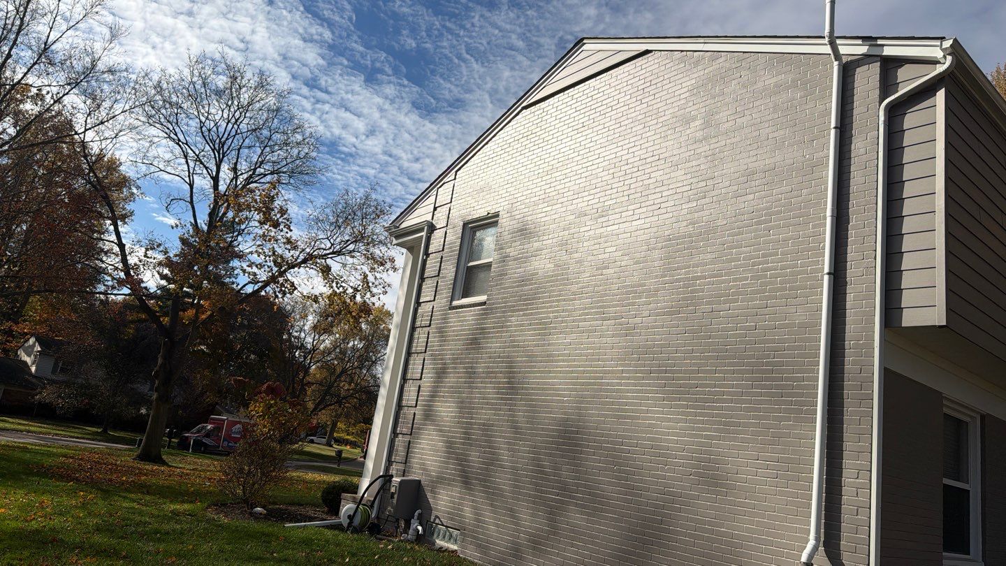 Siding Replacement using Alside S7 Cedar Mill Grain Storm Grey by 180 Contractors