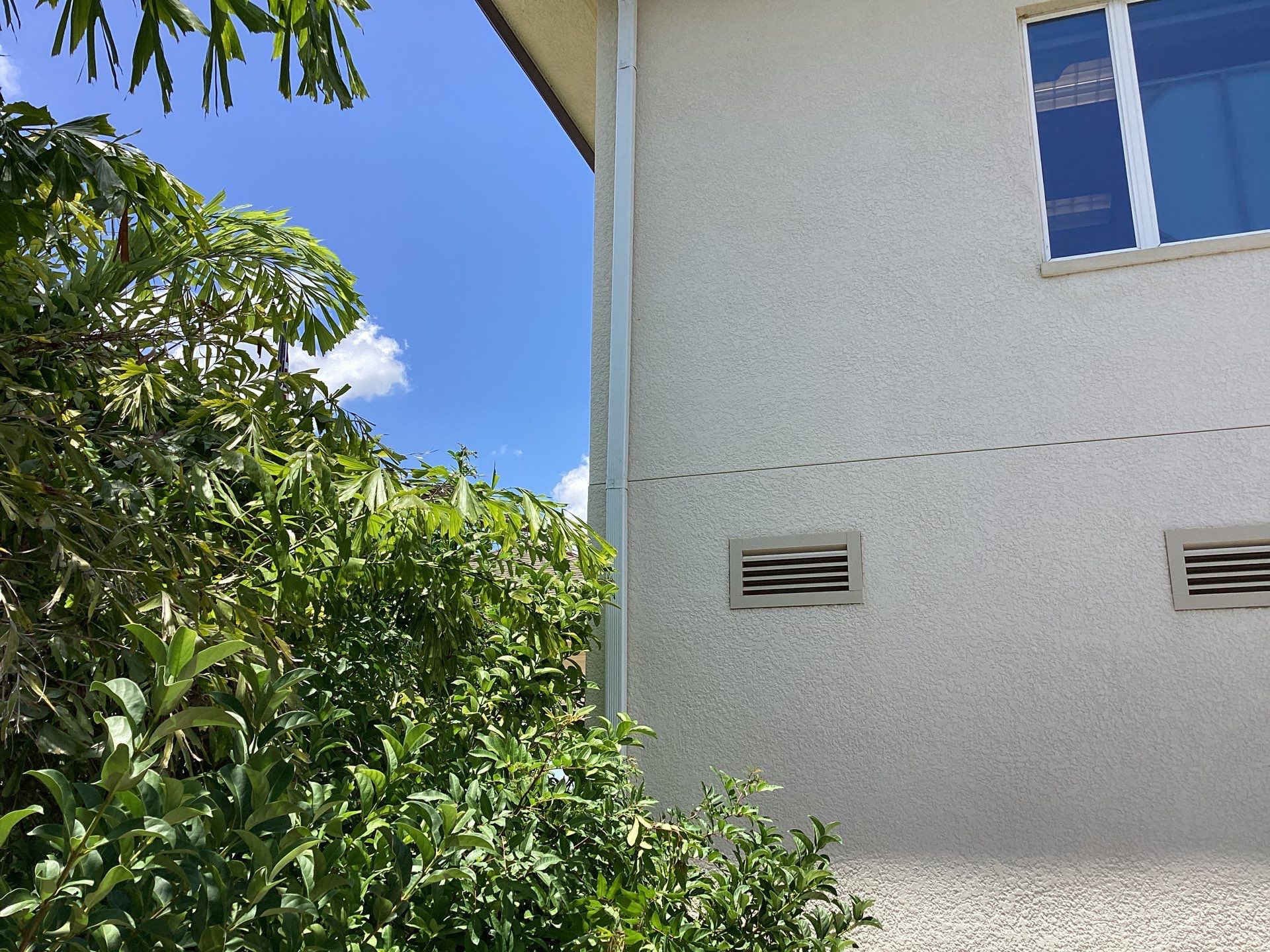 Musket Brown Seamless Gutters using Musket Brown Seamless Gutters in Capen Coral FL by Gutter Professors