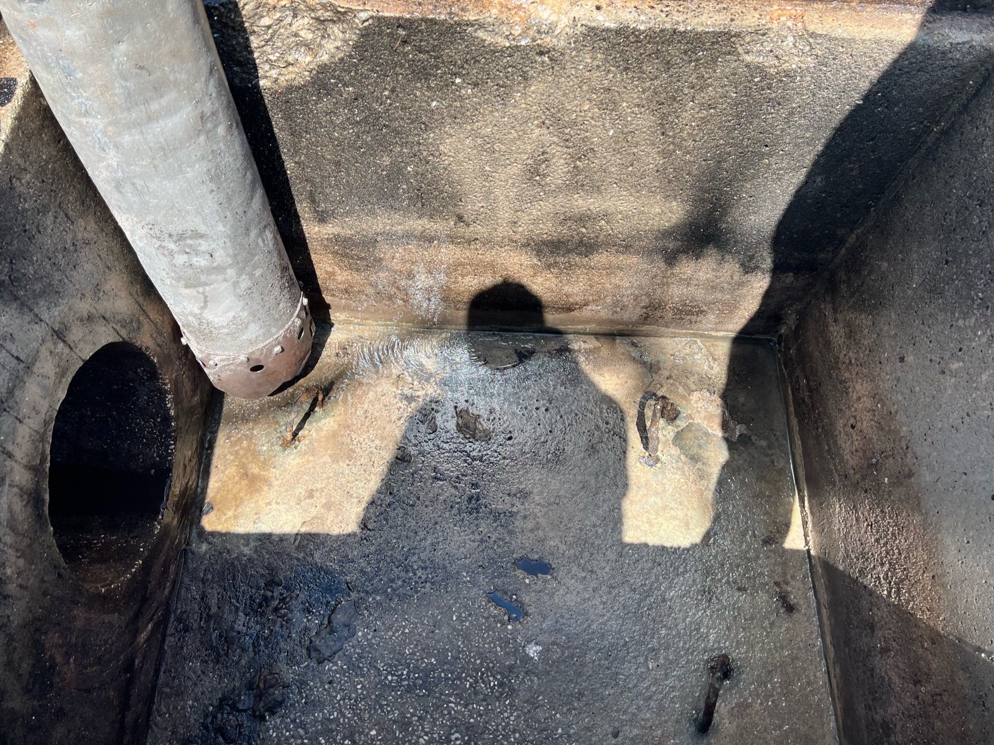Apartment Complex Storm Water System Maintenance by APS Power & Water