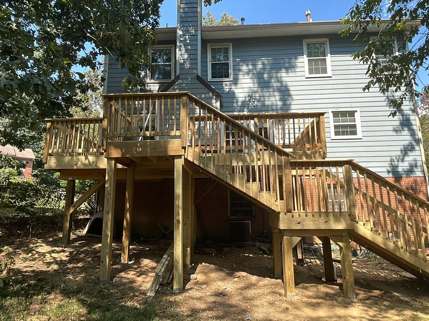 Russet Cove Circle - Deck Installation by Pillar and Pine