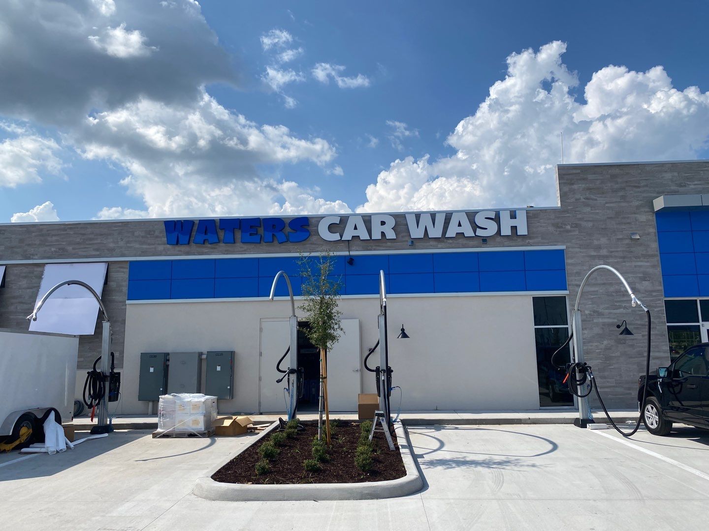 Pylon Sign and Channel Letters for Waters Car Wash by SignCrafters