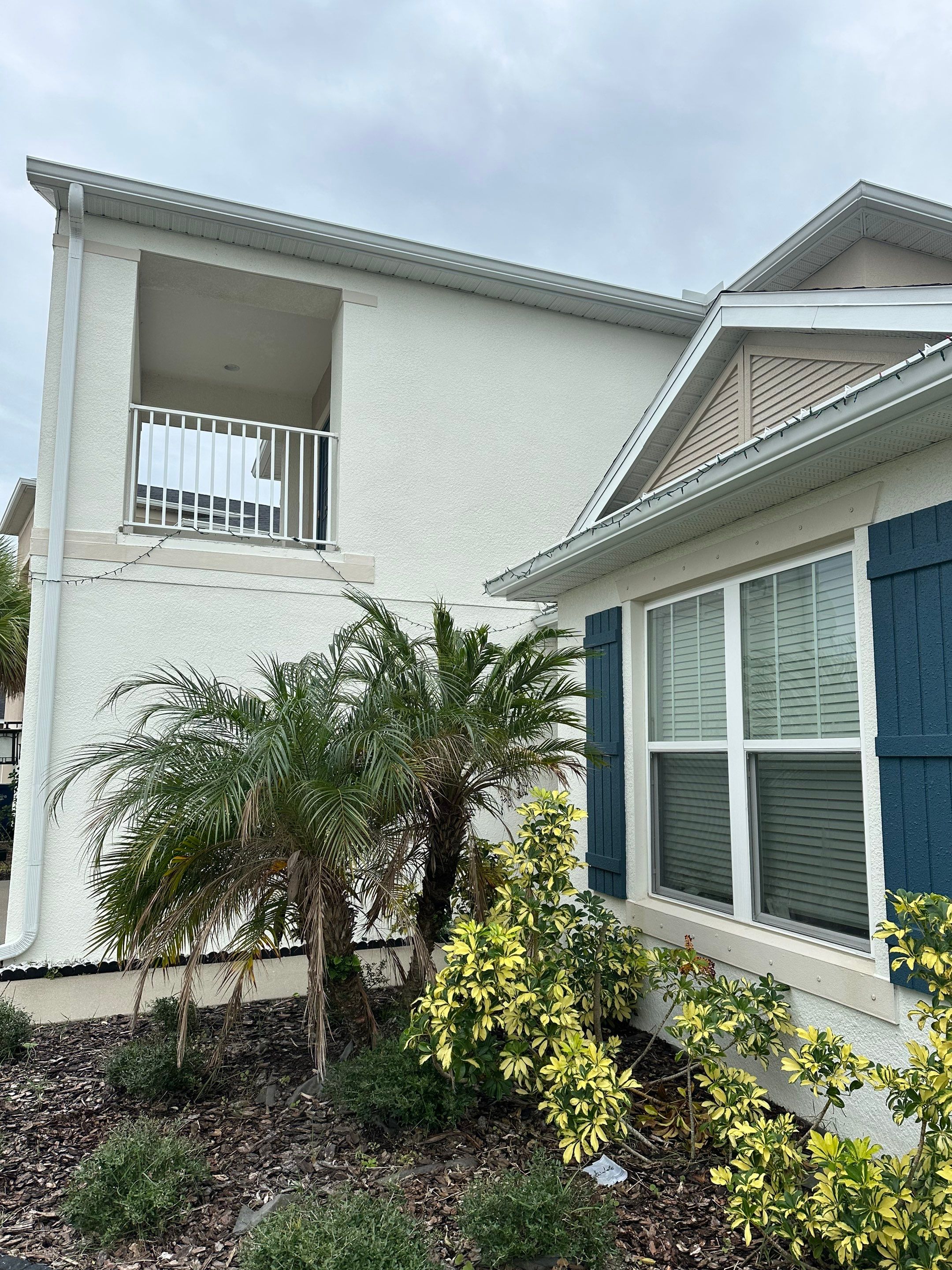 Complete House Wash and Exterior Surface Cleaning in Artisan Lakes Community, Palmetto, FL by Sunshine AquaWash