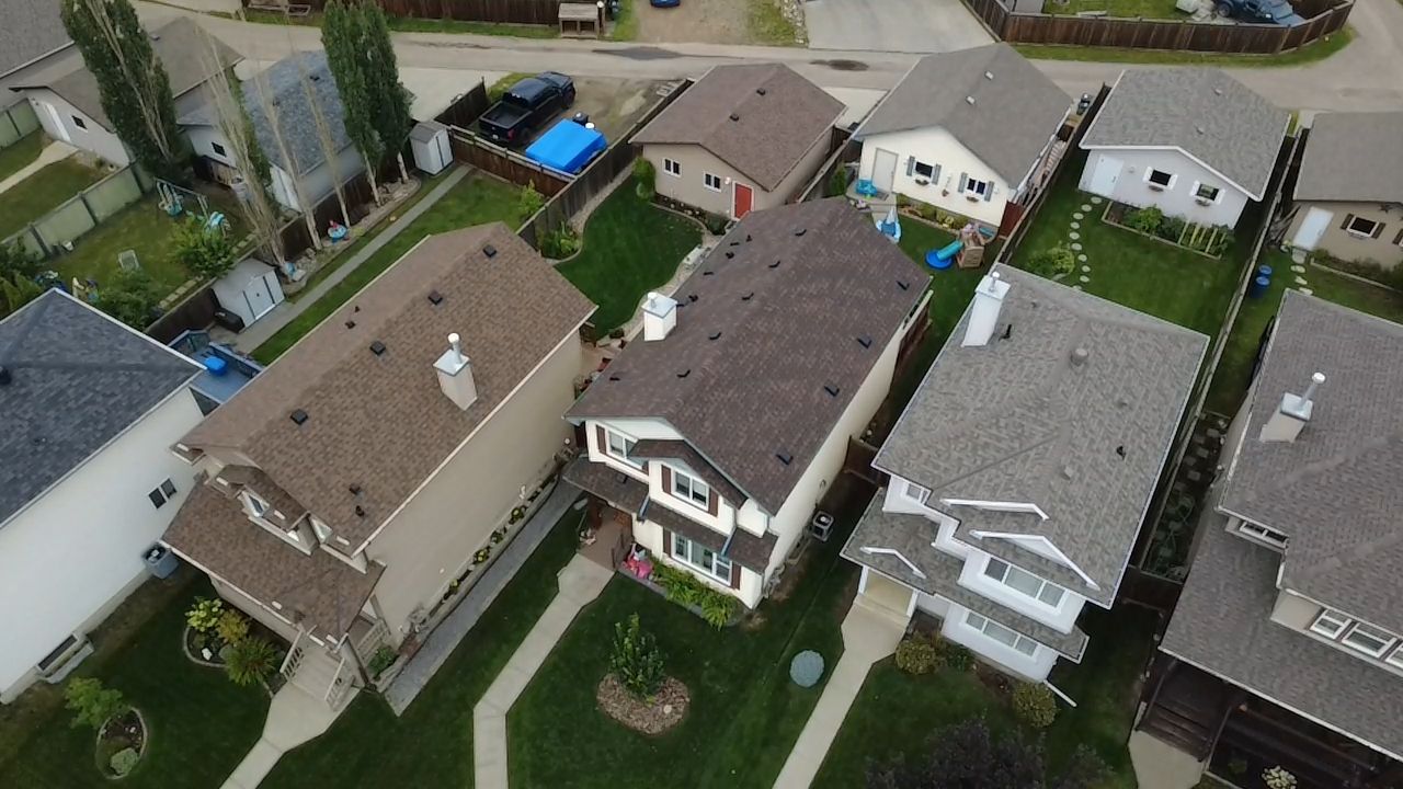 Autumn Brown on Mystique by 2thetop Roofing
