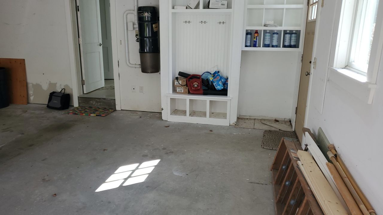 Linehan Garage TransFLOORmation by Symphony Concrete Coatings