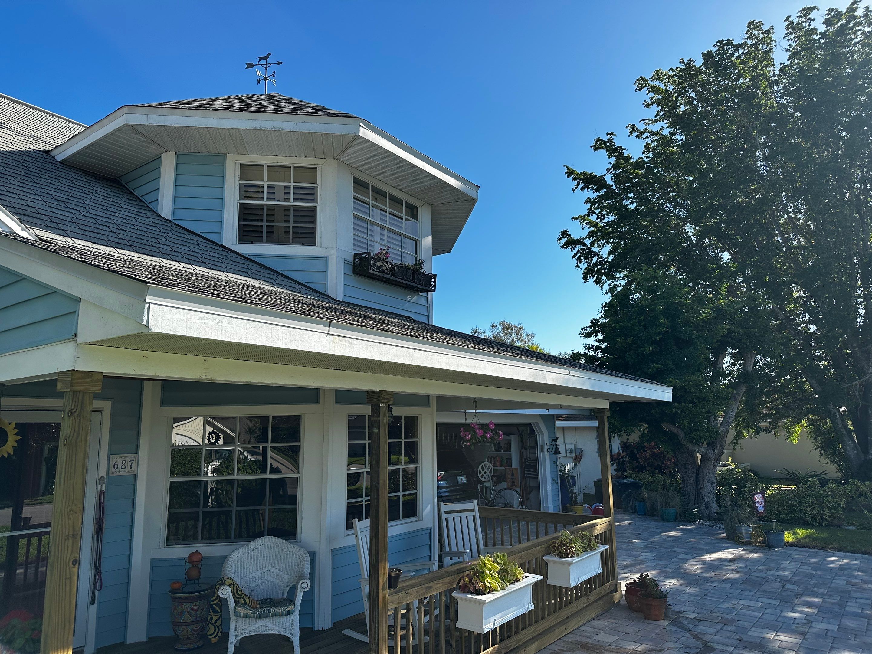 Splash Guard Gutters and 6-Inch Gutter installation in Fort Myers FL by Gutter Professors