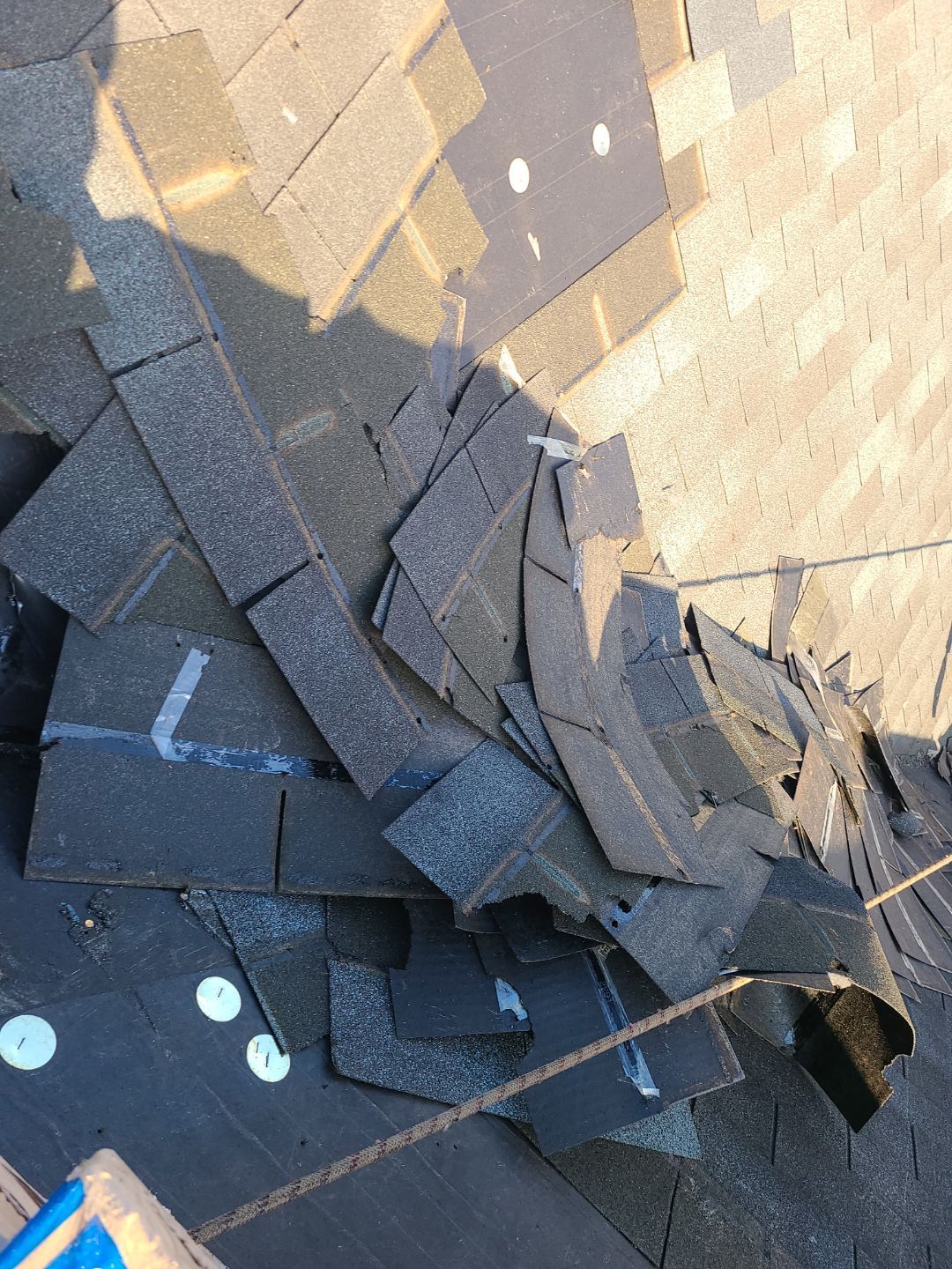 Woodbridge CertainTeed Landmark Roof in Charcoal Black by RM Banning, Inc.