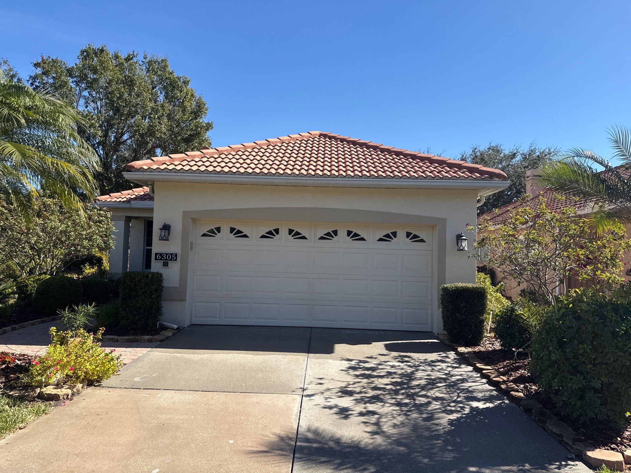 Barrel Tile Roof Cleaning in Tara – Bradenton, FL by Sunshine AquaWash