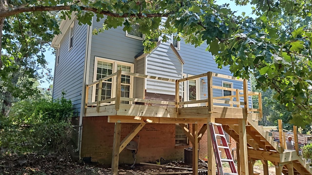 Russet Cove Circle - Deck Installation by Pillar and Pine