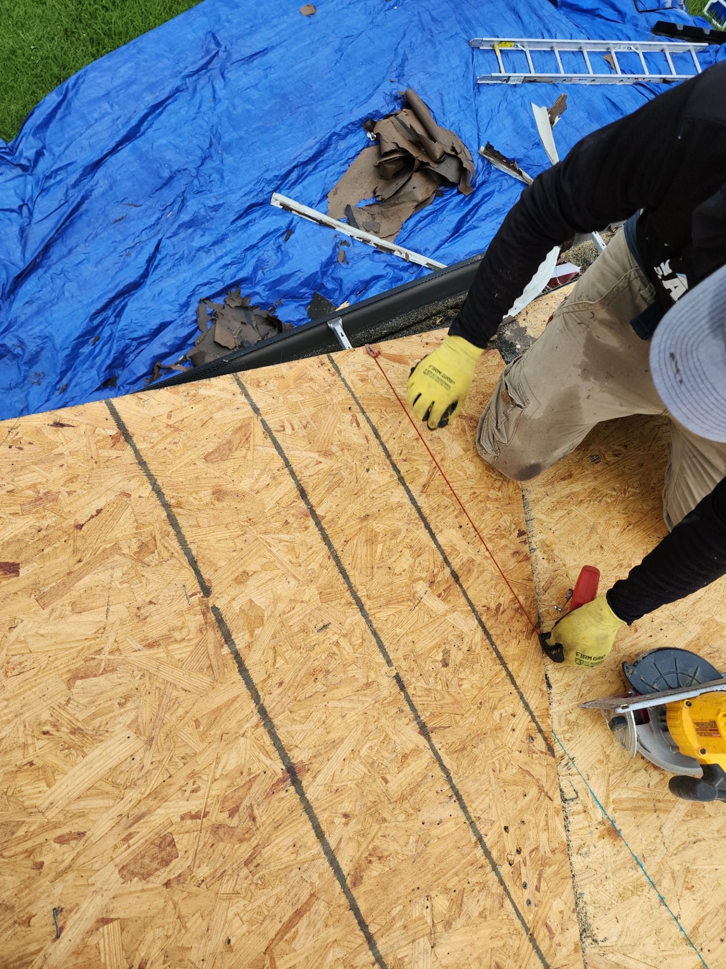 Residential Roofing Installation using Owen's Corning Duration (Lifetime) Shingles by Roof Repair Company