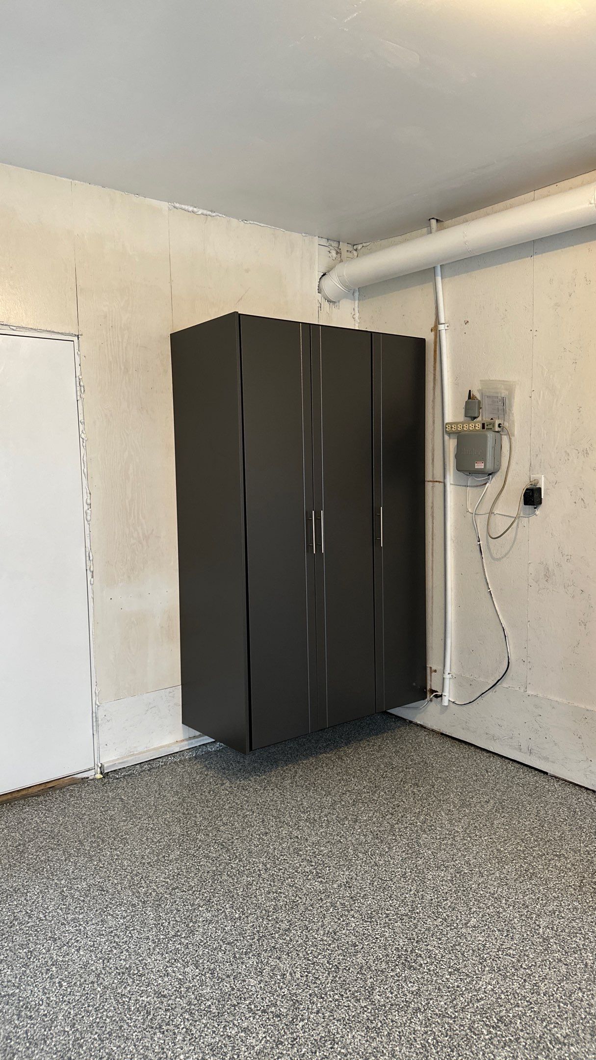 Teri M. upgraded their garage with cabinets by Banner Garage