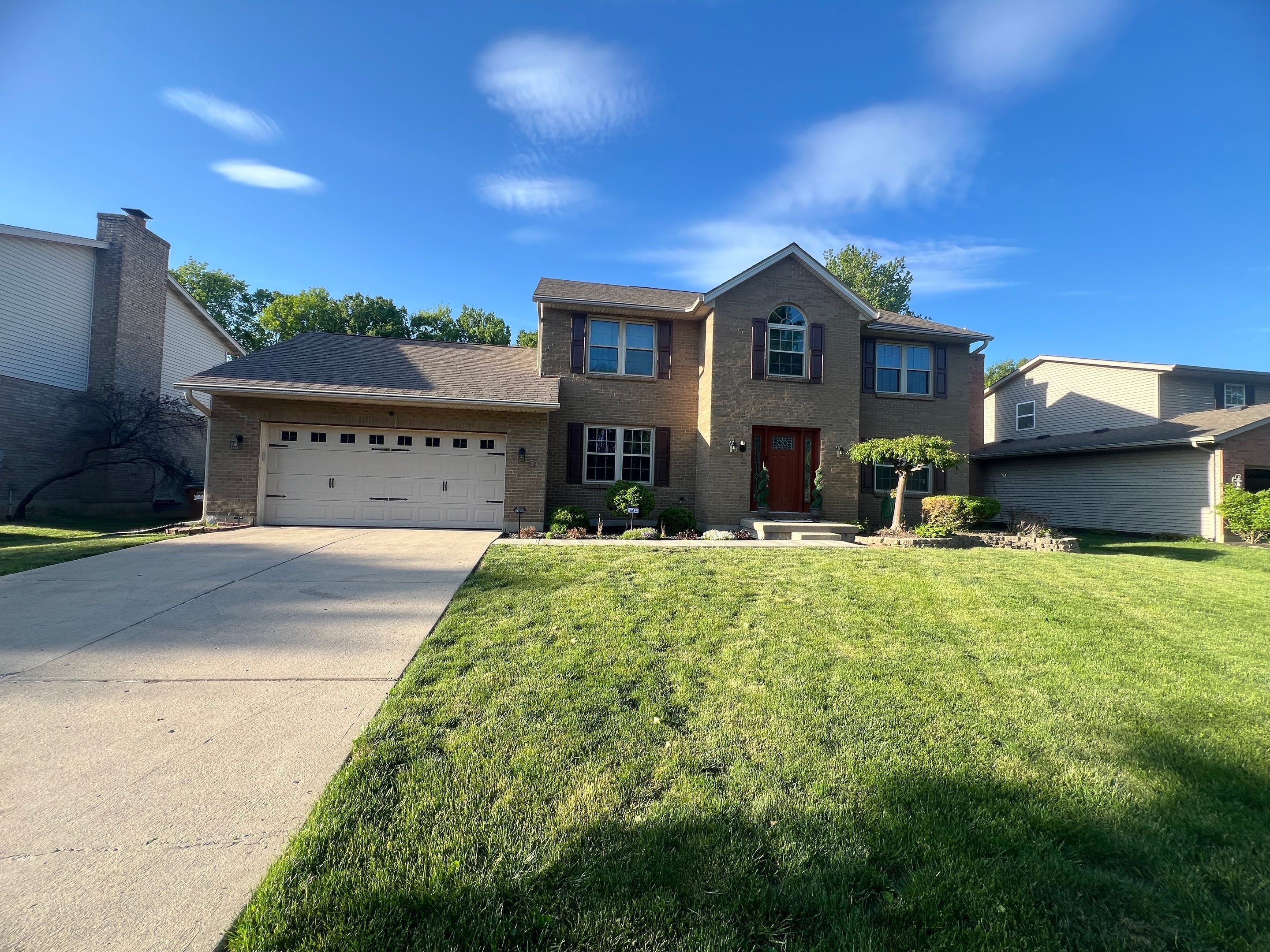 Mastic Mill Creek Vinyl Siding Replacement in Fairfield Ohio by XPRO ELITE LLC