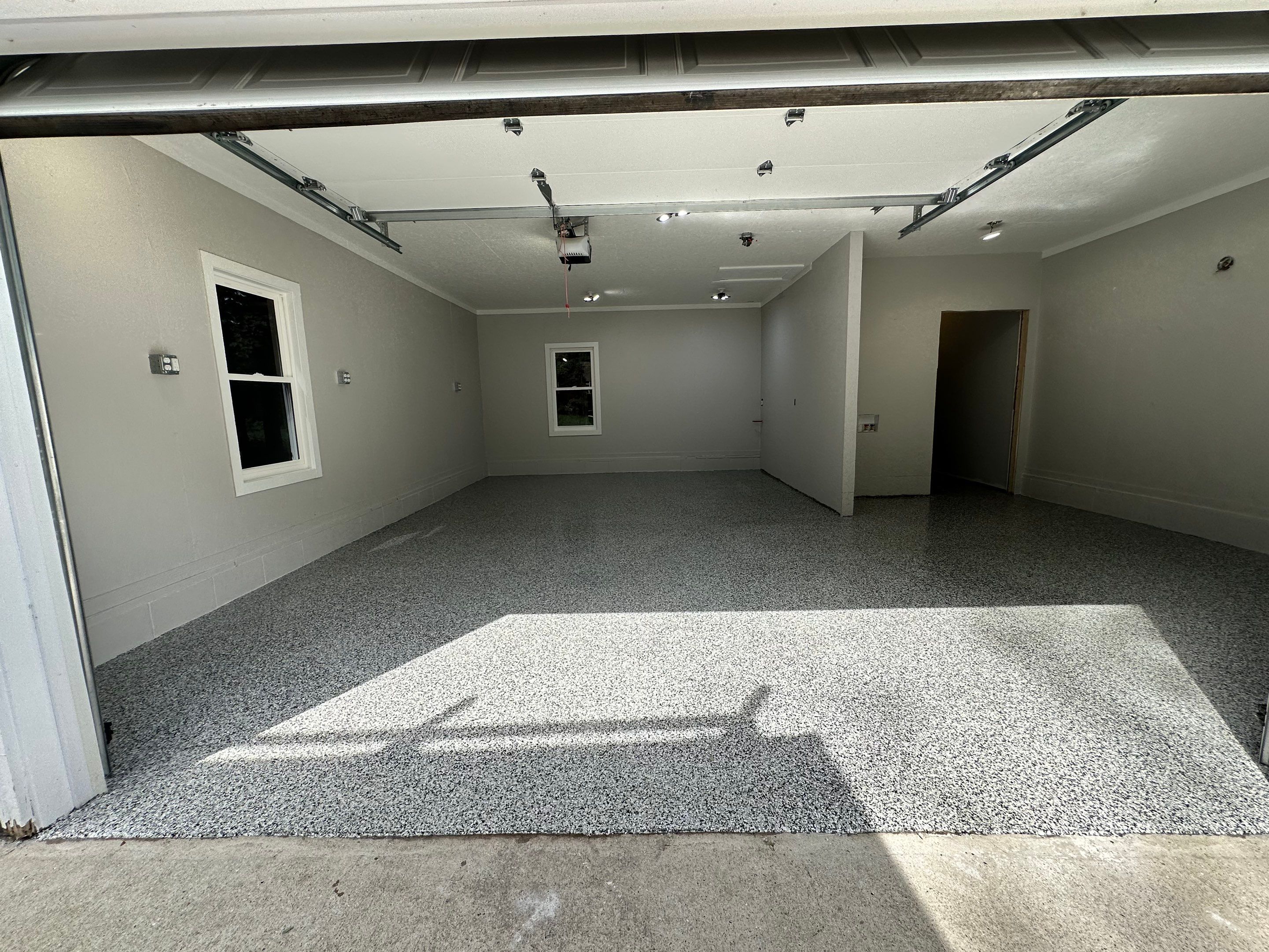 Epoxy Floor by Gordon Painting