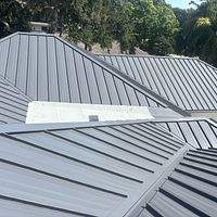 24ga 1.5" Mechanical Seam Charcoal Gray 