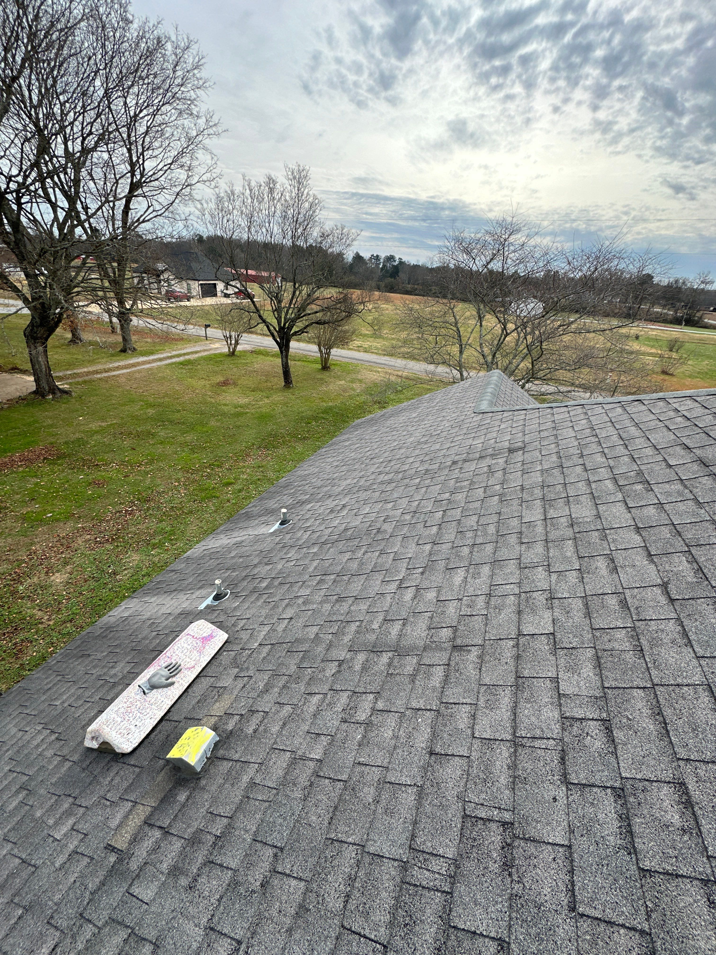 Rustic Black Titan  - Clements by BayCo Roofing