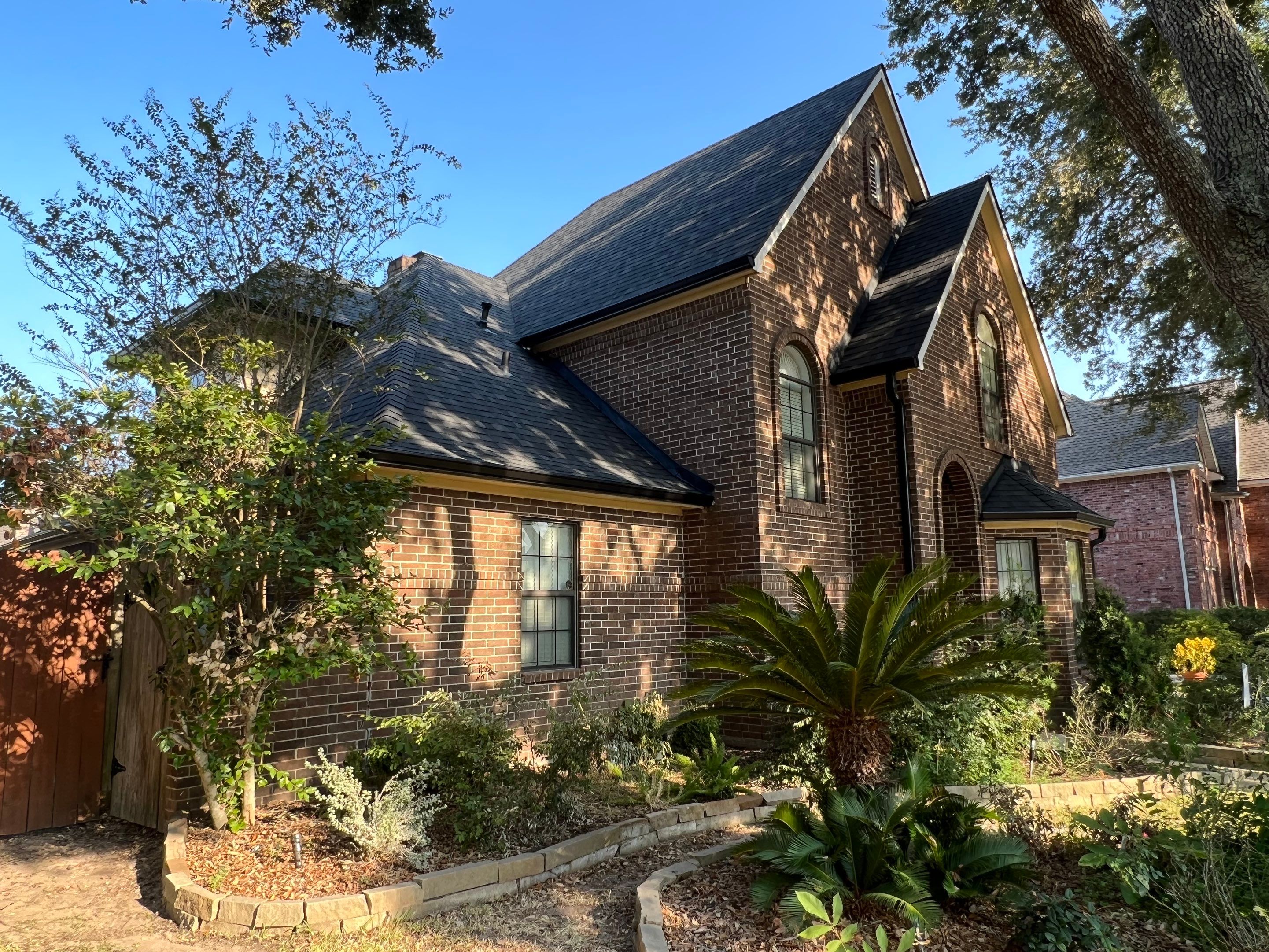 Residential Roofing Installation using Owen's Corning Duration (Lifetime) Shingles by Roof Repair Company