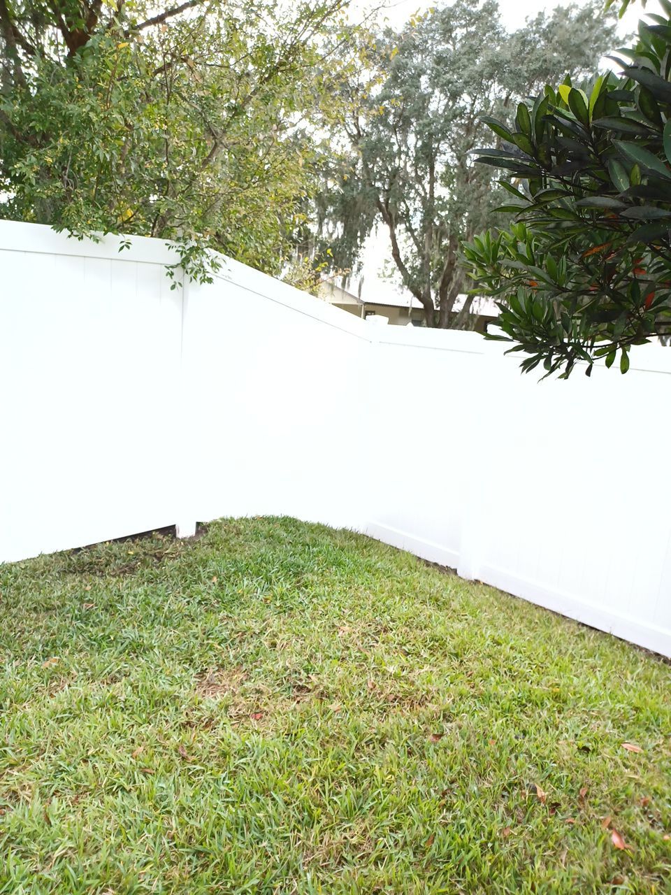 Riverview, FL 6 ft. White Vinyl Privacy Fence  by Asap fence and gates, LLC