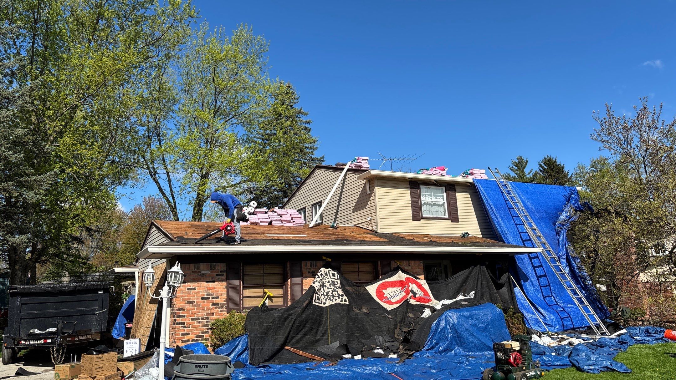 Roof Replacement using Owens Corning Tru Definitions by 180 Contractors