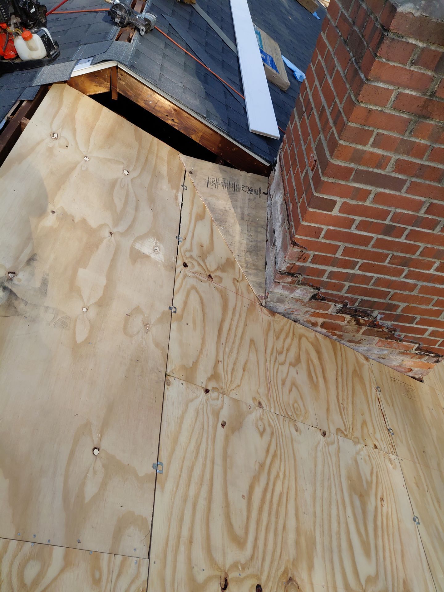 Annandale: Residential Roof Replacement with CertainTeed Landmark in Moire Black by RM Banning, Inc.