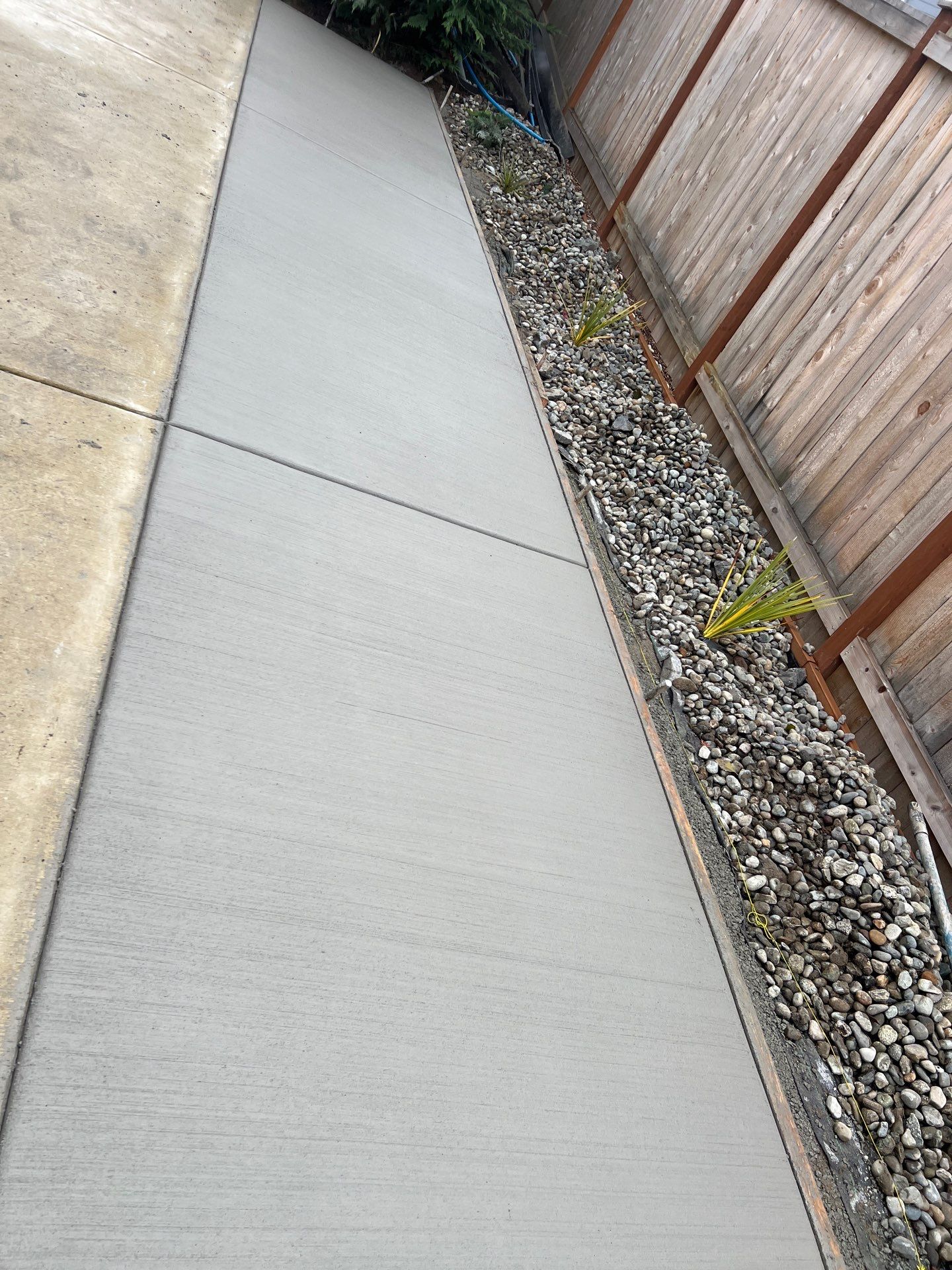 Retaining Wall & Concrete Patch Repair | Everett  by Jireh Asphalt & Concrete Inc 