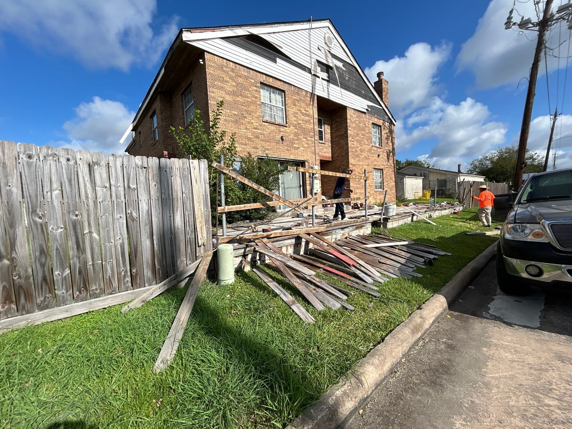 🎨 Adaeze’s Exterior Makeover – Fresh Paint, Fresh Look by Texas Urban Elements