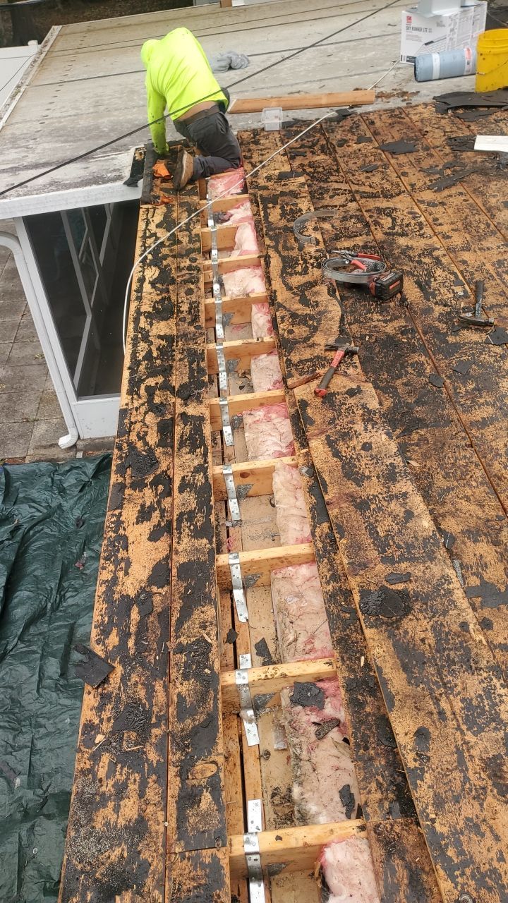 Project in St. Petersburg 33710 by Mitchell Roofing Company LLC