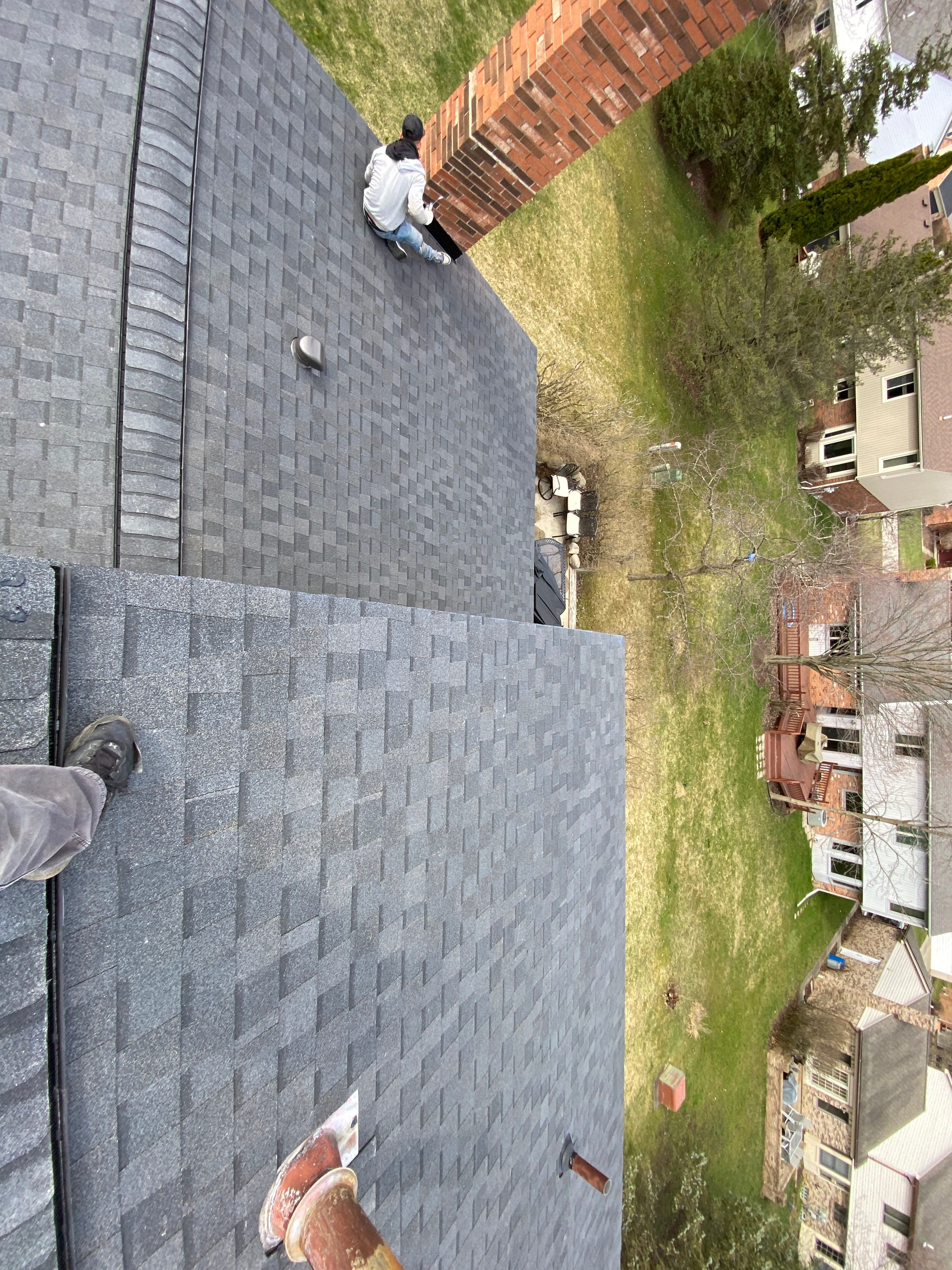 Roof Replacement using CertainTeed Landmark by 180 Contractors