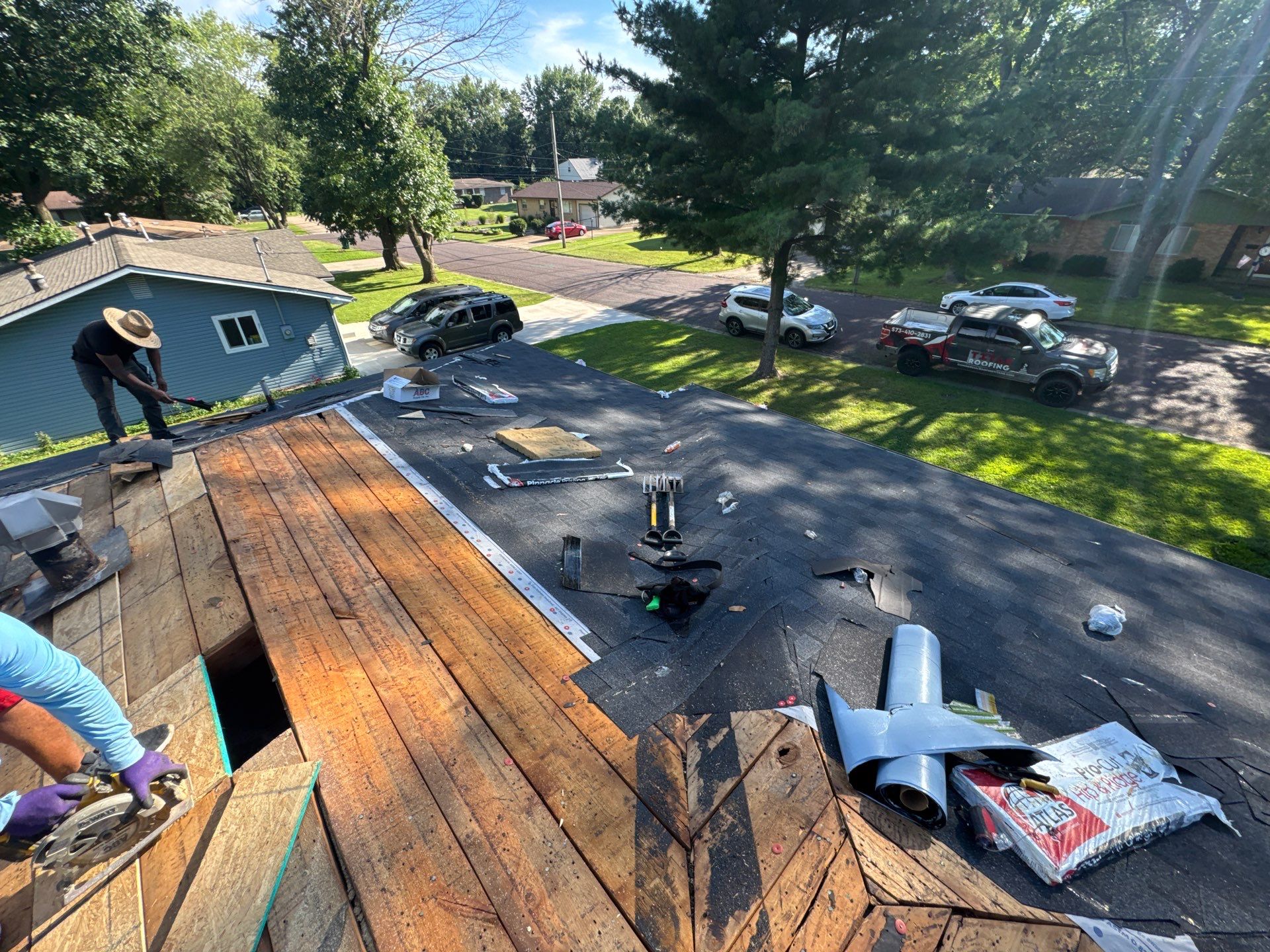 Residential Roofing Install - Atlas Pinnacle Pristine Shingles - Color Black Shadow  by Titan Commercial & Residential Roofing 