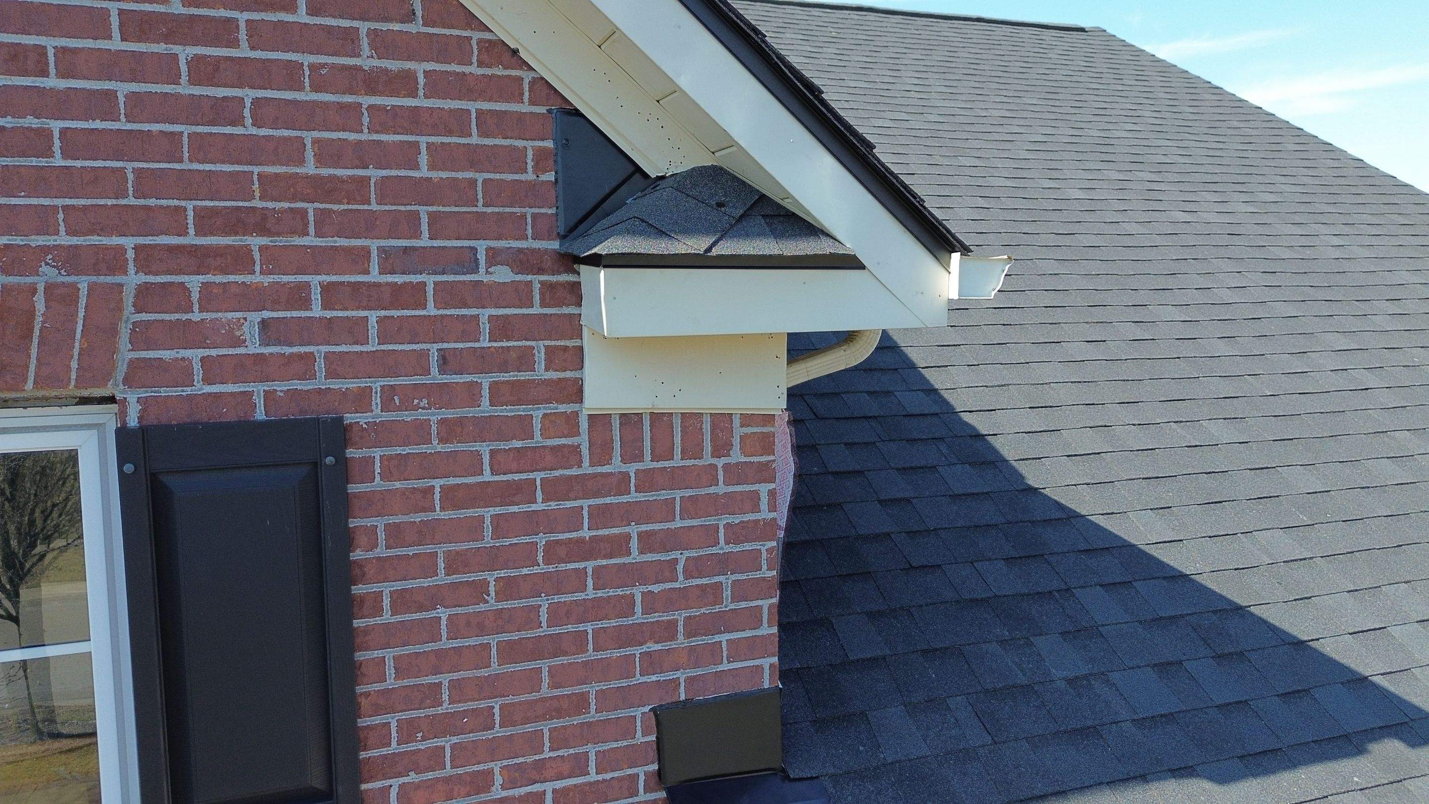 Roofing & Siding  by Tamlin Roofing